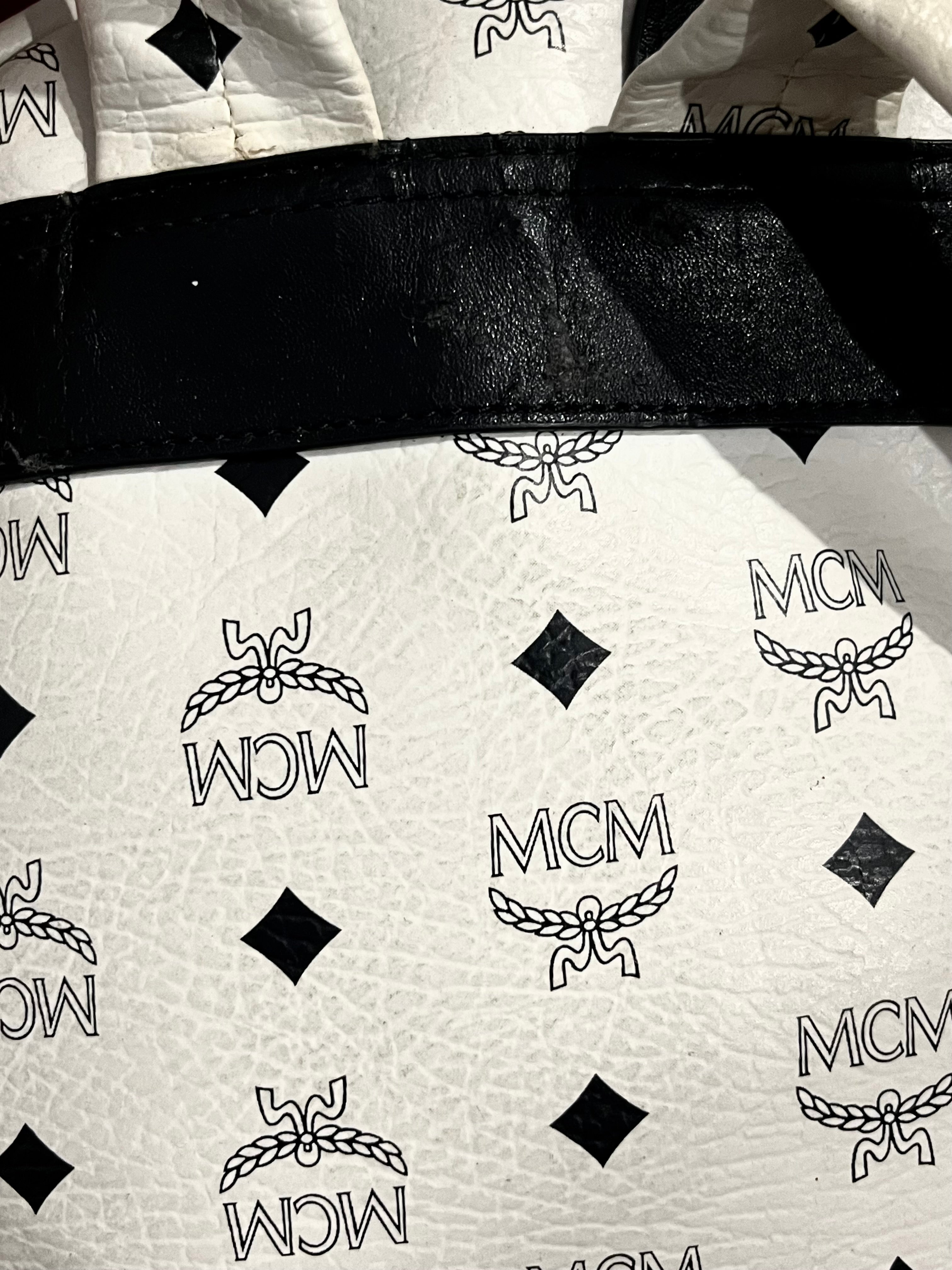 MCM WHITE LEATHER BACKPACK UNION JACK GOLDEN HARDWARE MINI VERSION