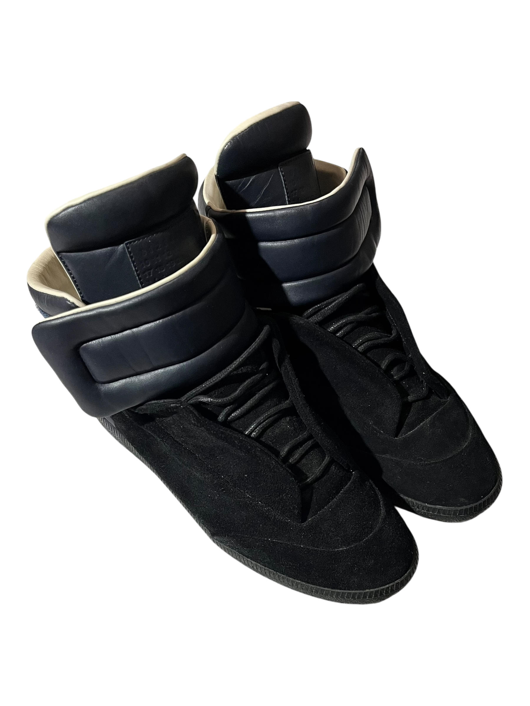 MAISON MARGIELA "FUTURE" HIGH TOP SNEAKER NAVY/BLACK SUEDE HIGH TOP SNEAKERS IN 46 DS