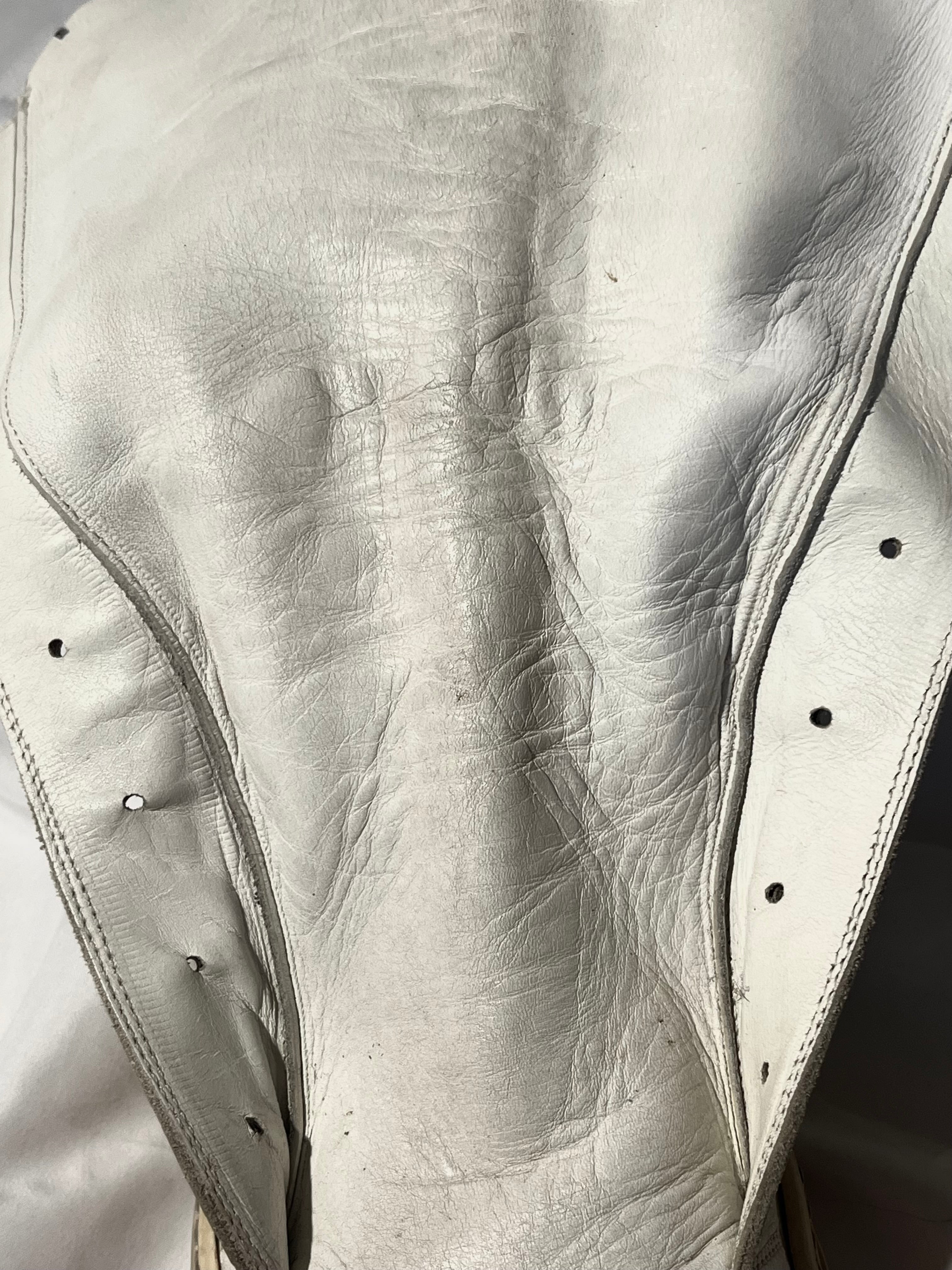 RICK OWENS WHITE/MILK LEATHER LACELESS /MOUNTAIN RAMONES