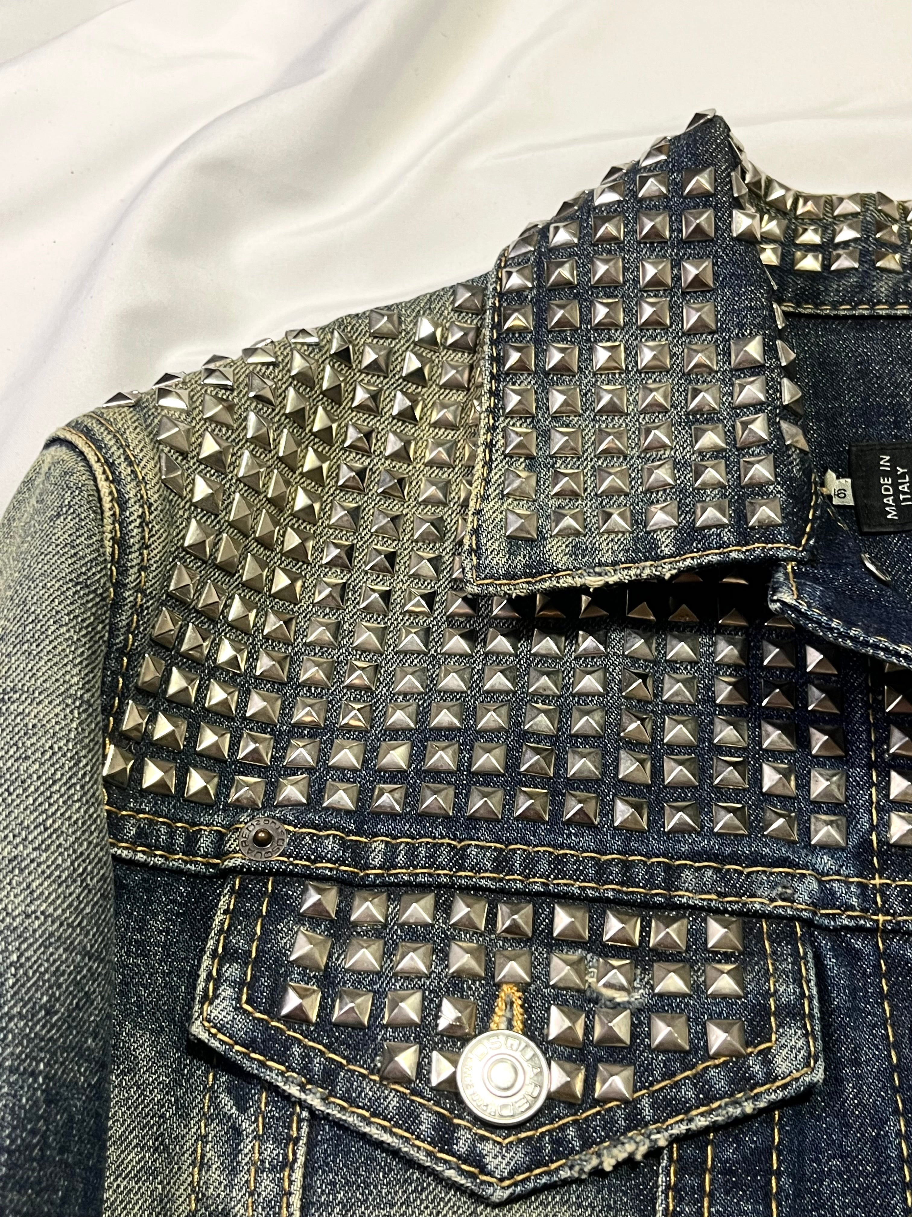 DSQUARED2 STUDDED DENIM TRUCKER JACKET IN SIZE 46
