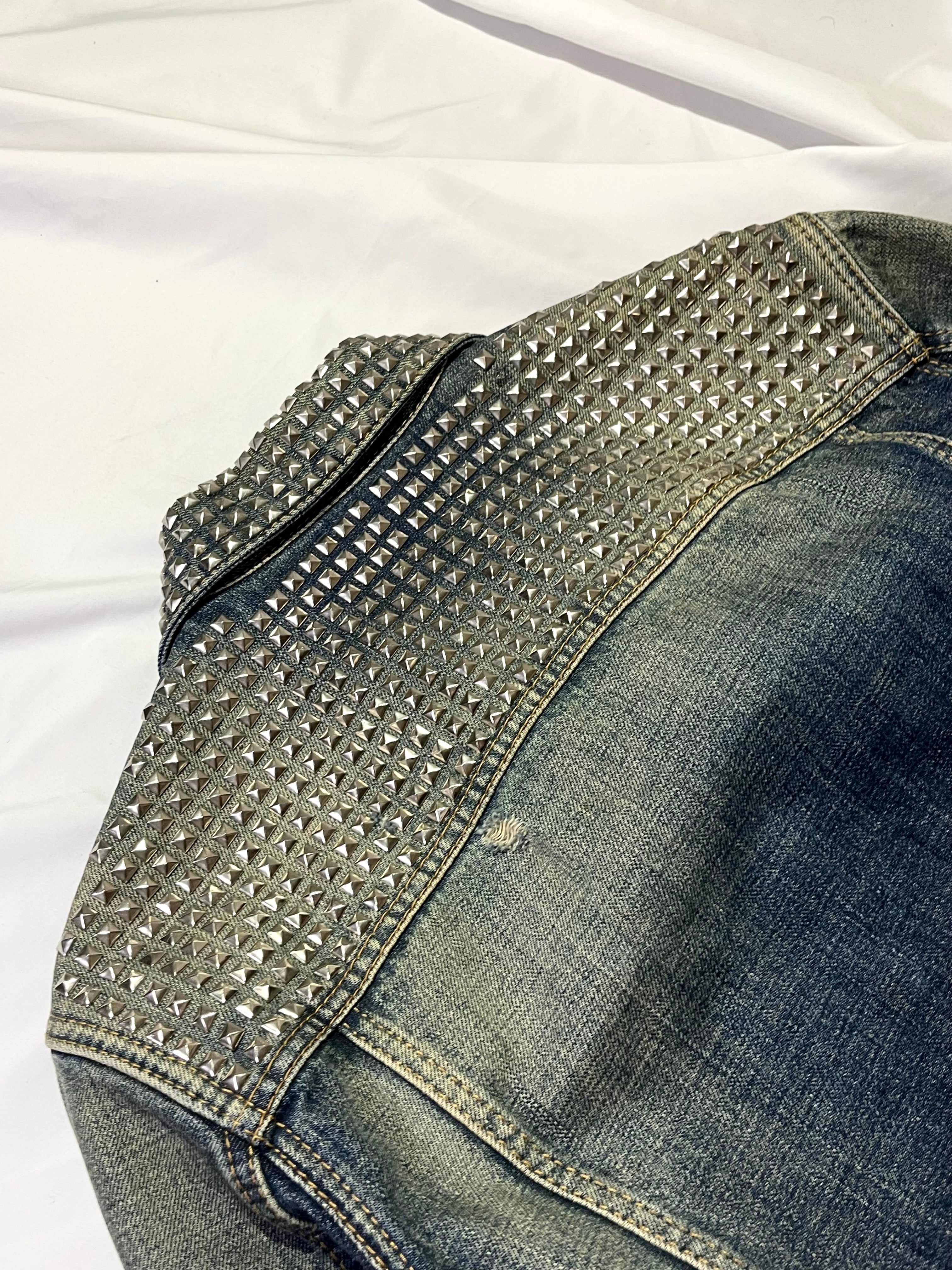 DSQUARED2 STUDDED DENIM TRUCKER JACKET IN SIZE 46