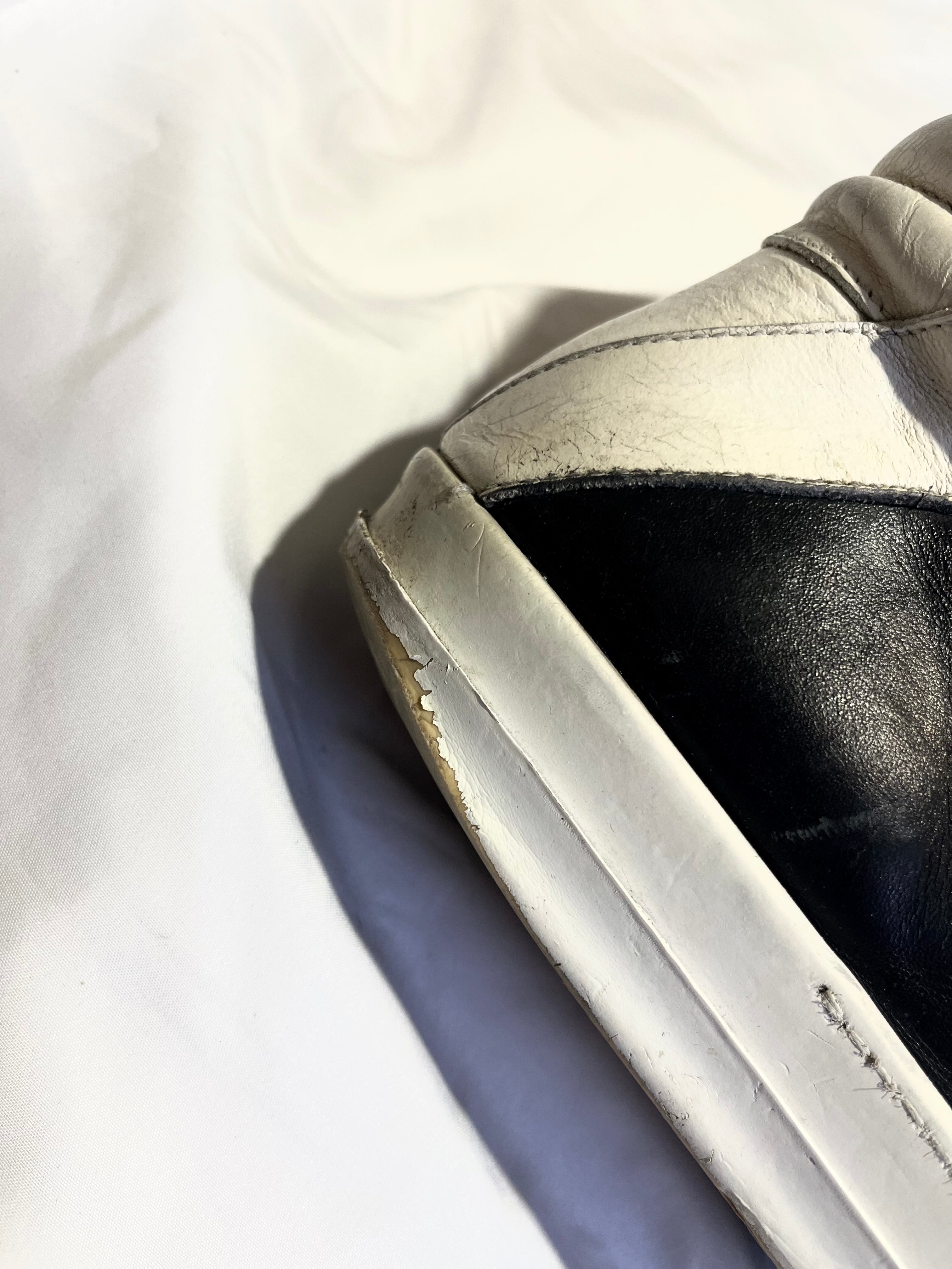RICK OWENS FW17 'WALRUS' BLACK/MILK OG CLASSIC LEATHER GEOBASKETS