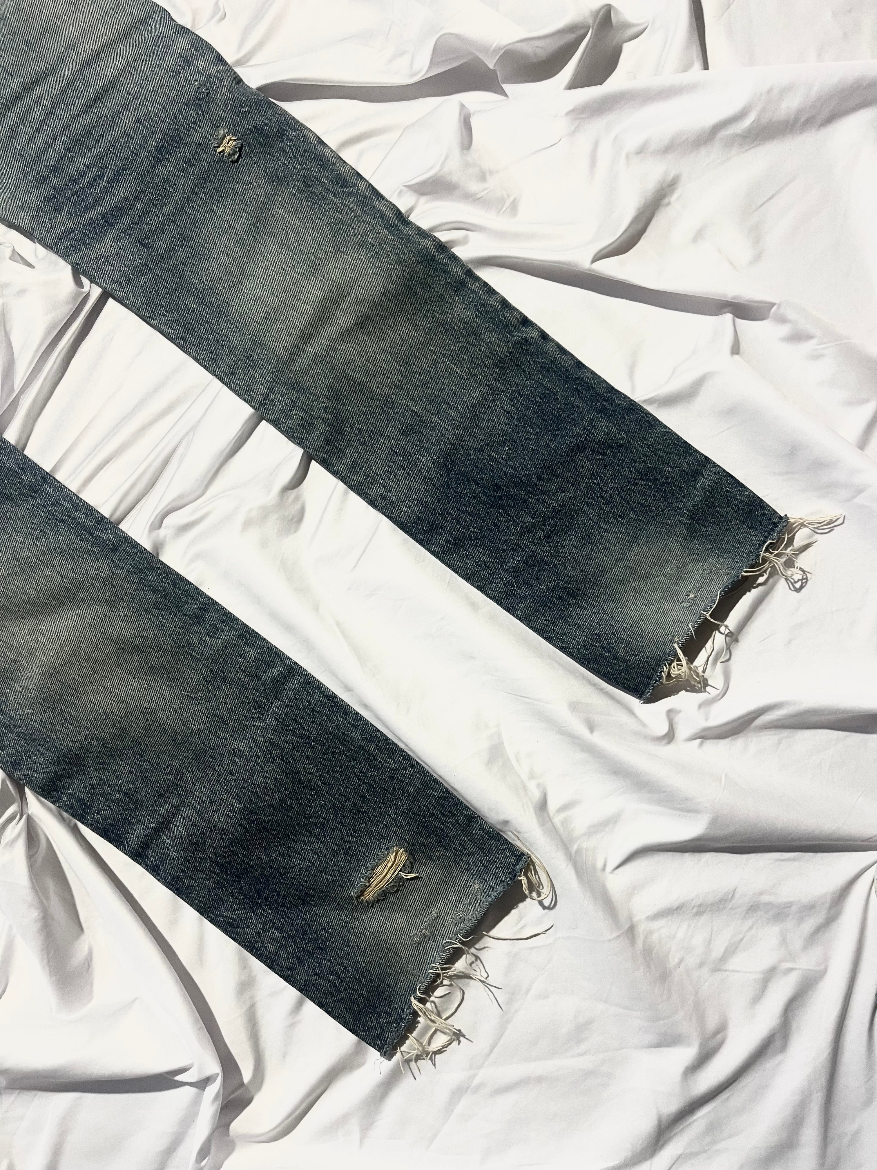 SAINT LAURENT FW19 D18 PAISLEY BANDANA DENIM BY ANTHONY VACCARELLO IN W30