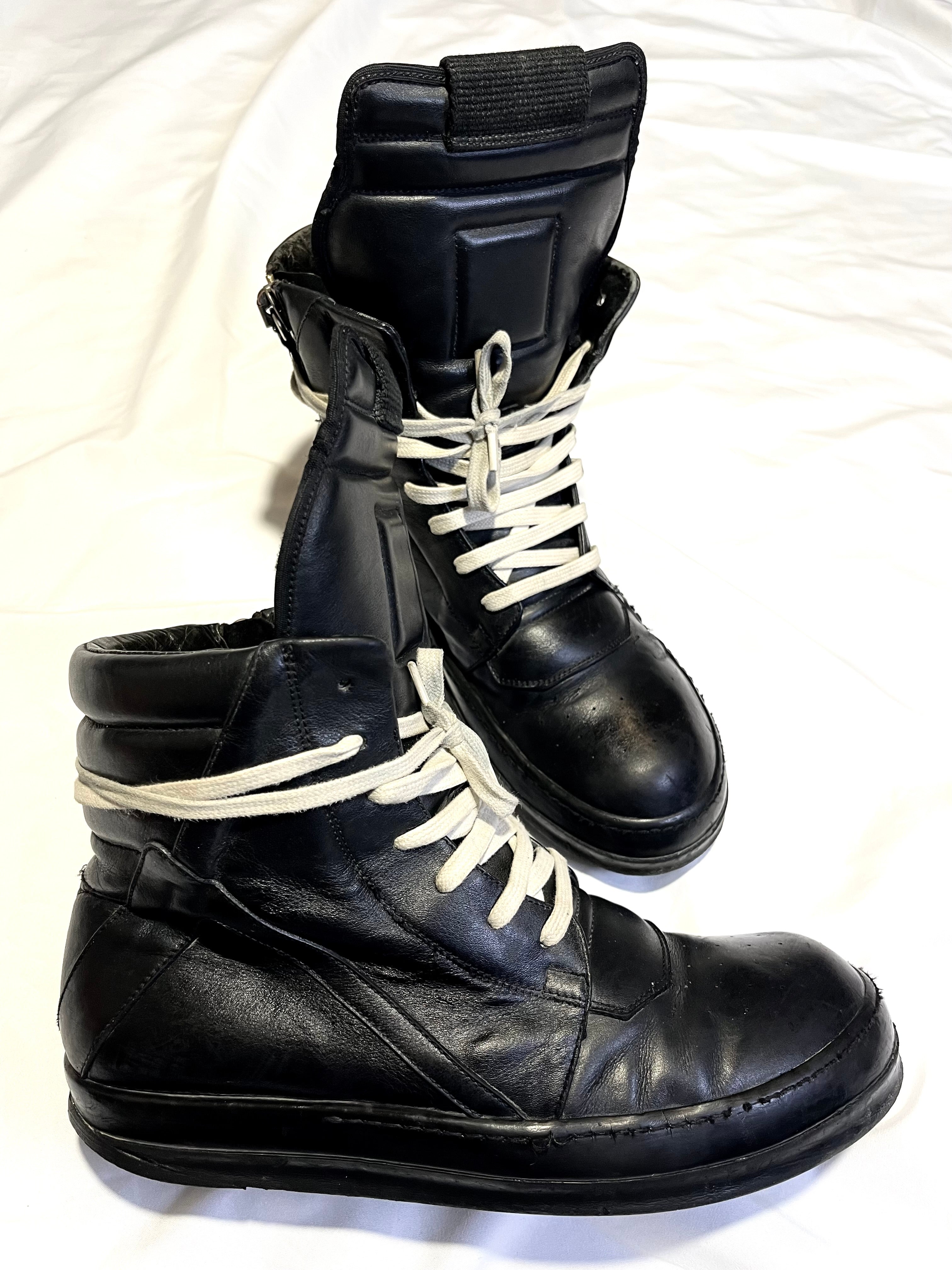 RICK OWENS TRIPLE BLACK LEATHER GEOBASKETS IN 41.5