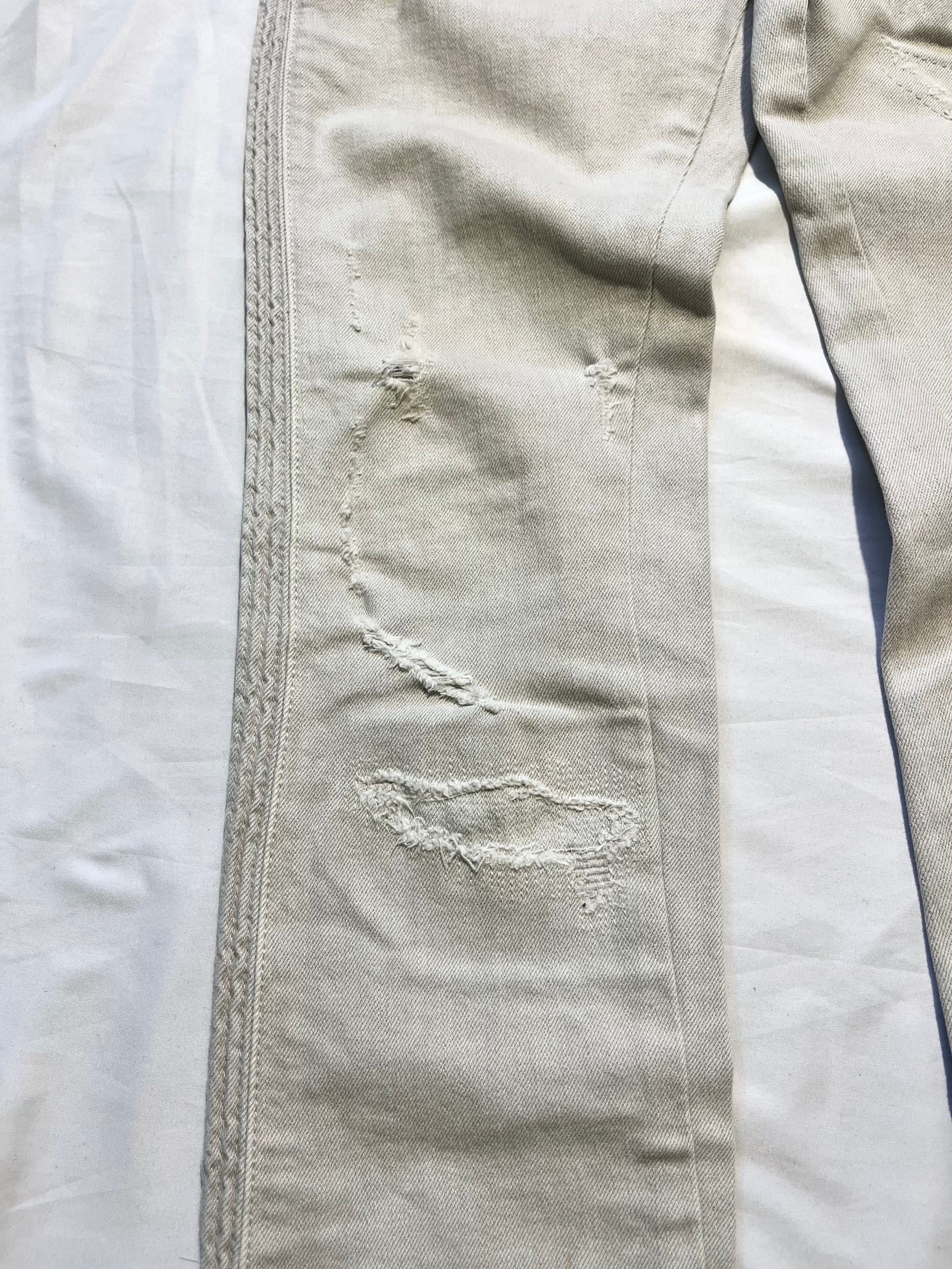 BALMAIN KHAKI DISTRESSED BIKER DENIM BY OLIVIER ROUSTEING IN W27