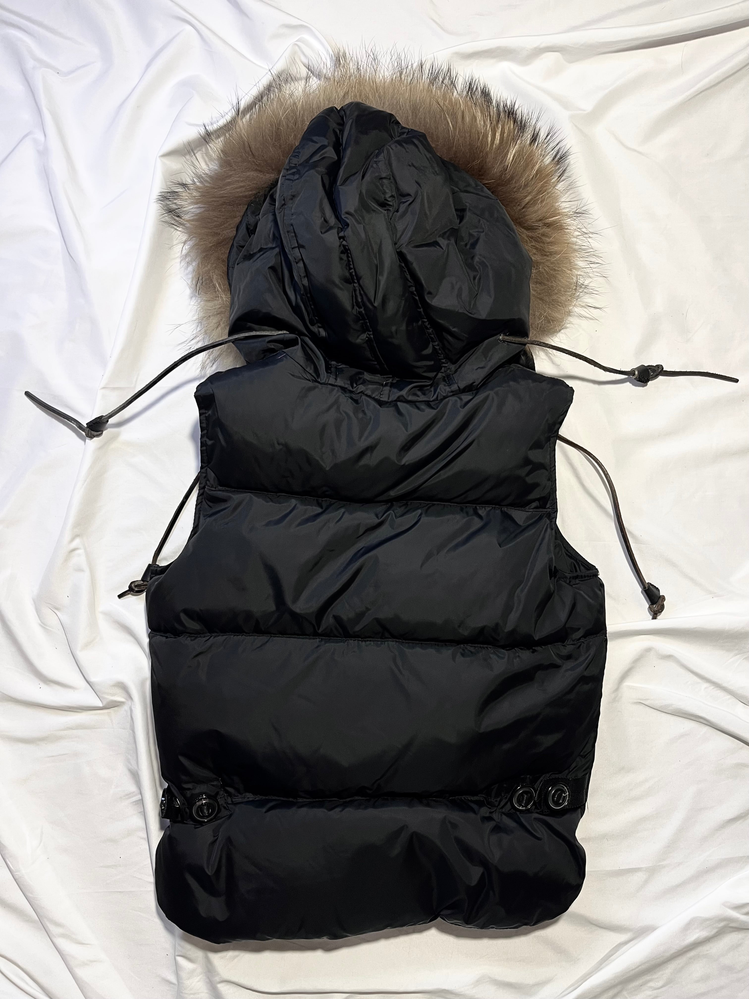 DSQUARED2 FW10 DRAWSTRINGS REAL FUR VEST