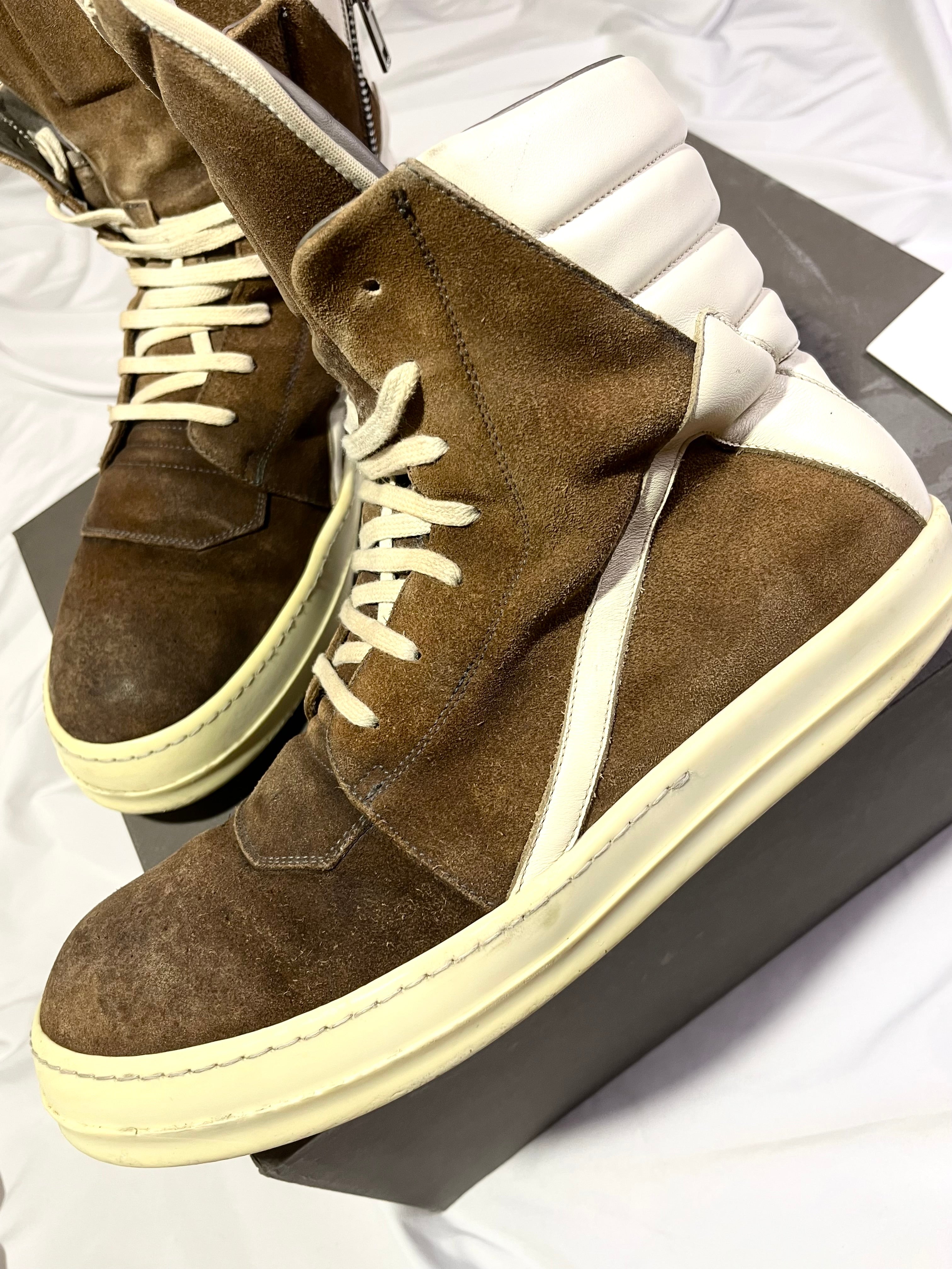 RICK OWENS BROWN/MILK SUEDE LEATHER GEOBASKETS