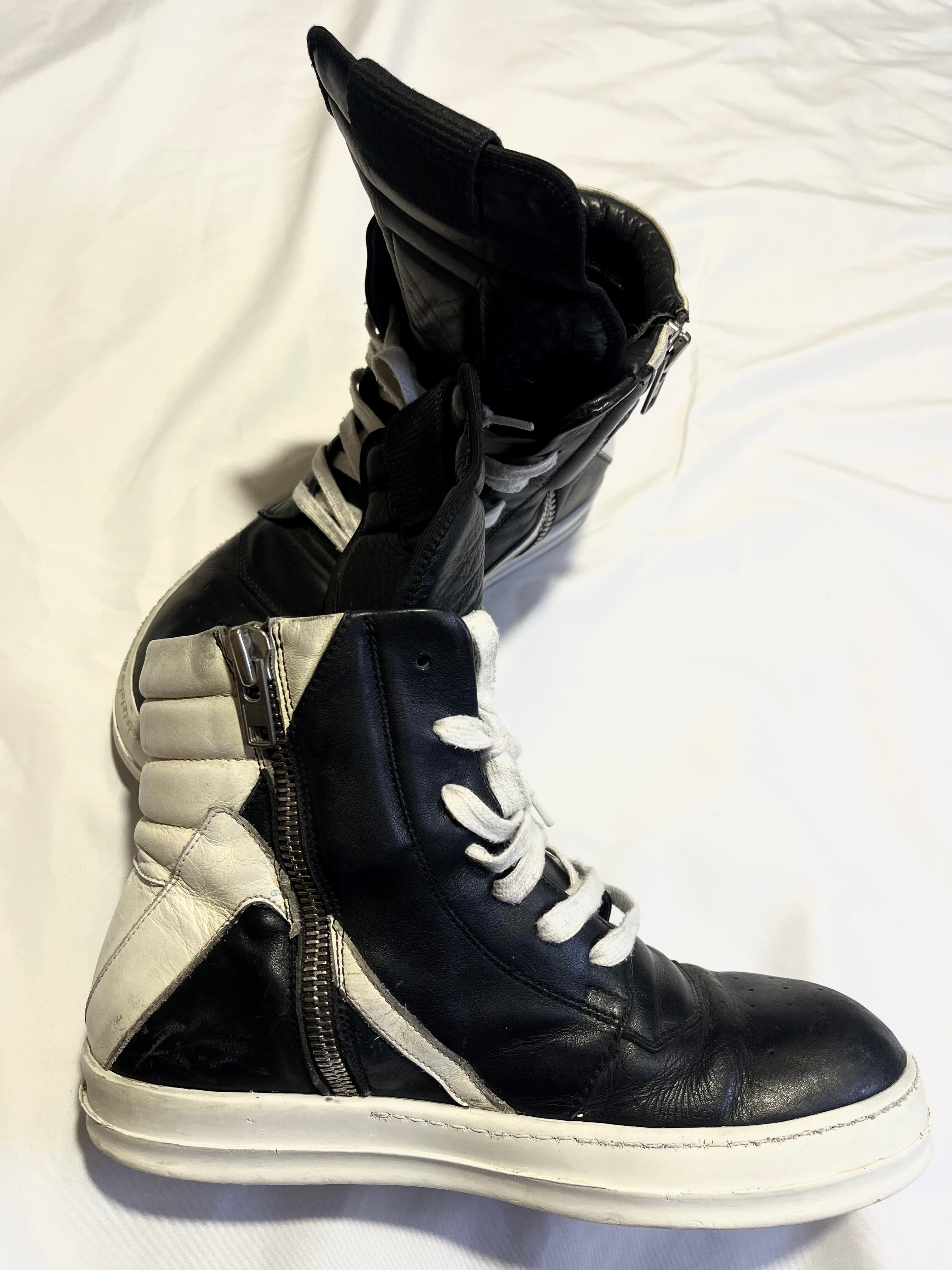 RICK OWENS FW17 'WALRUS' BLACK/MILK OG CLASSIC LEATHER GEOBASKETS