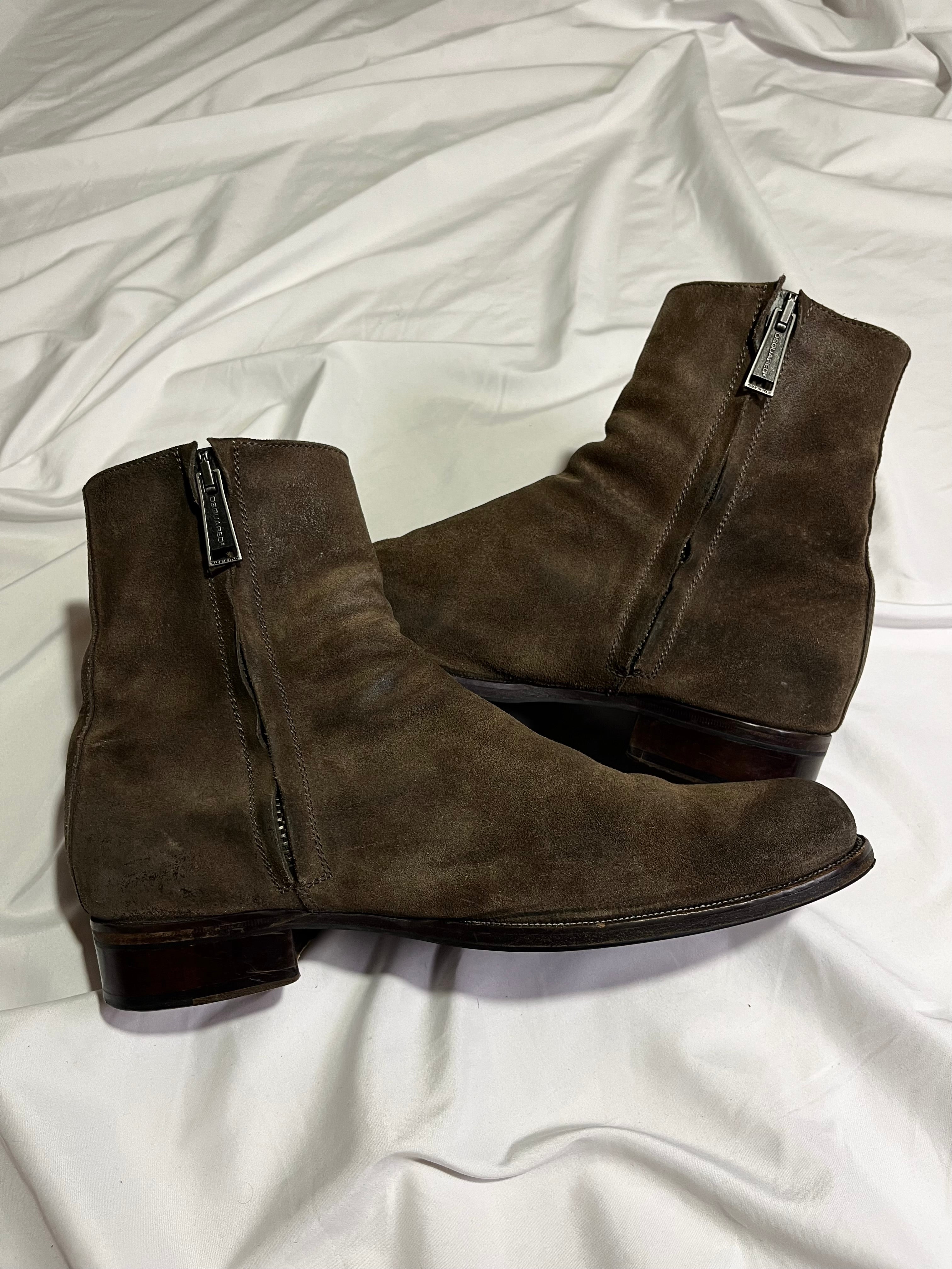 DSQUARED2 RUNWAY COGNAC SUEDE CHELSEA BOOTS
