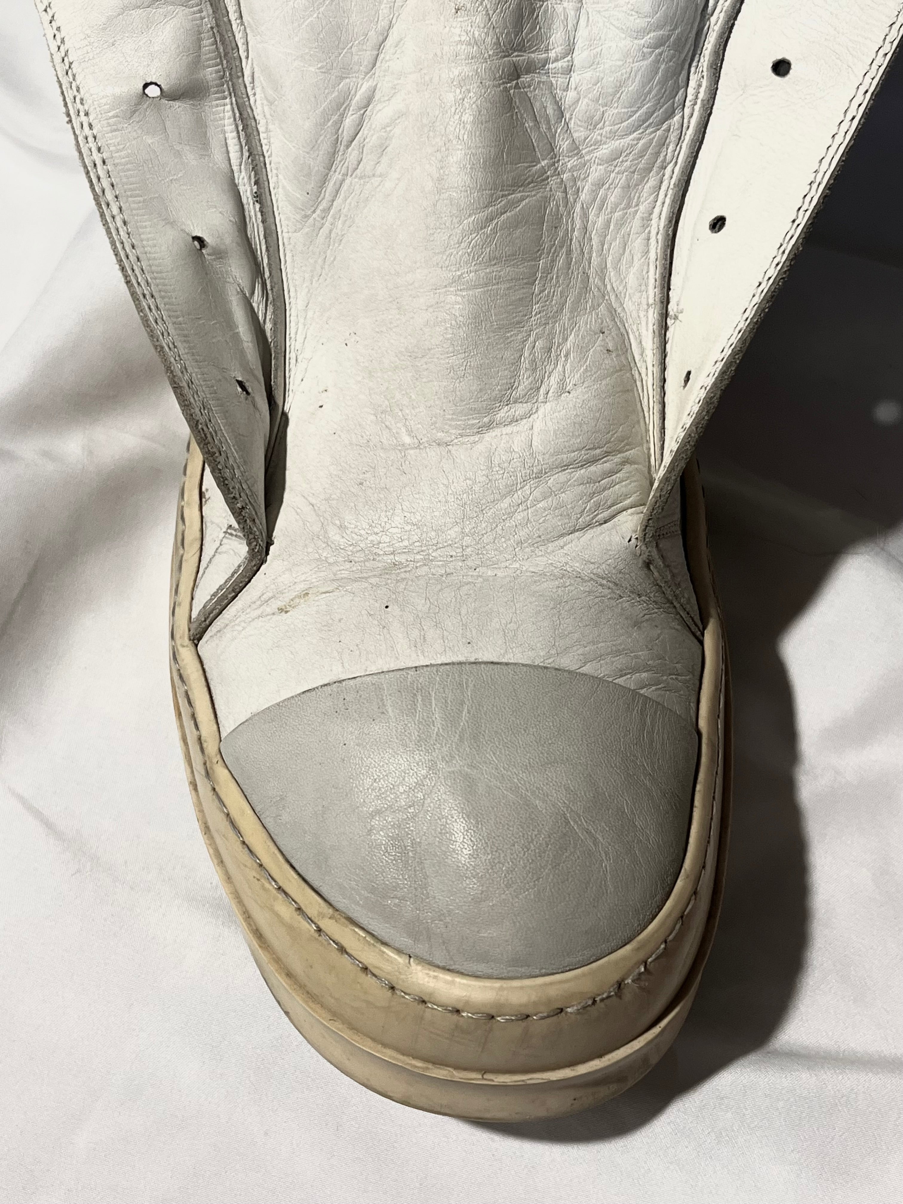 RICK OWENS WHITE/MILK LEATHER LACELESS /MOUNTAIN RAMONES