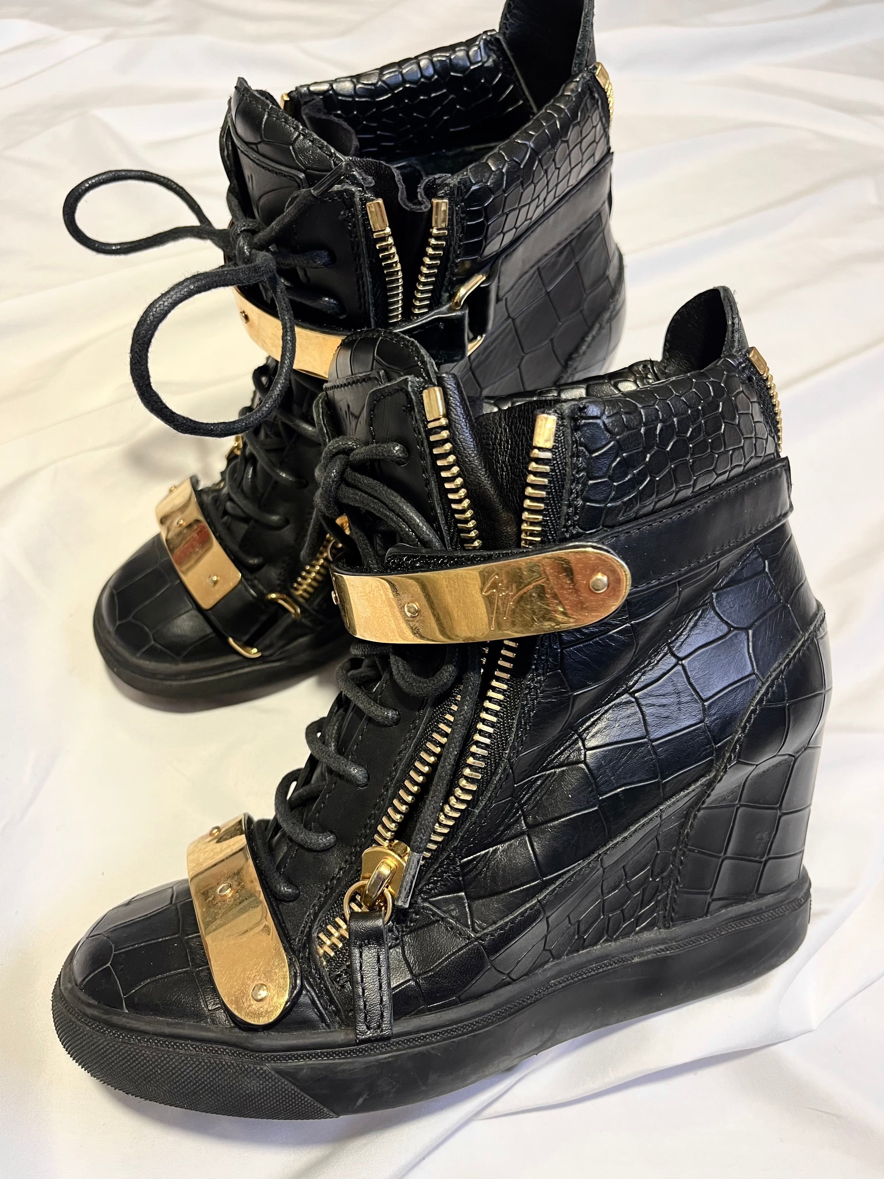 GIUSEPPE ZANOTTI 'COBY' CROCODILE WEDGE SNEAKERS IN 37