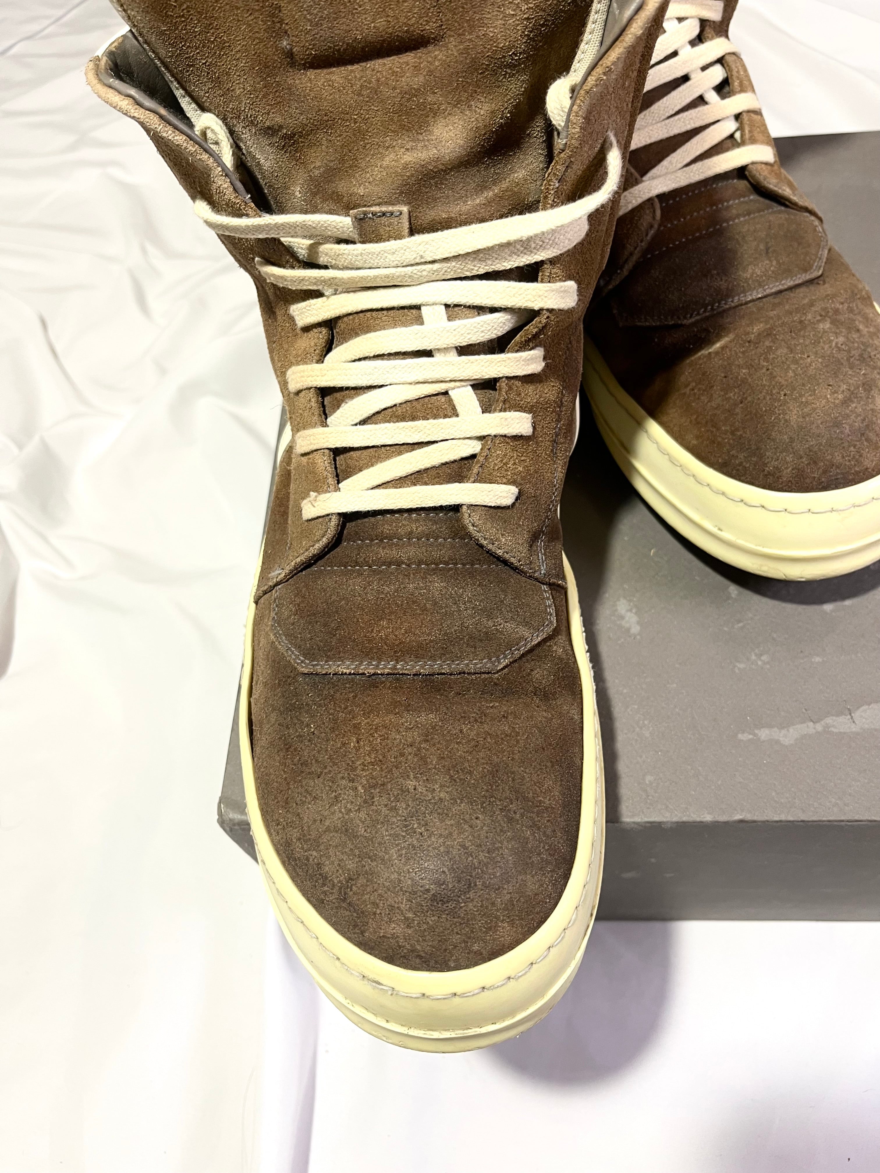 RICK OWENS BROWN/MILK SUEDE LEATHER GEOBASKETS