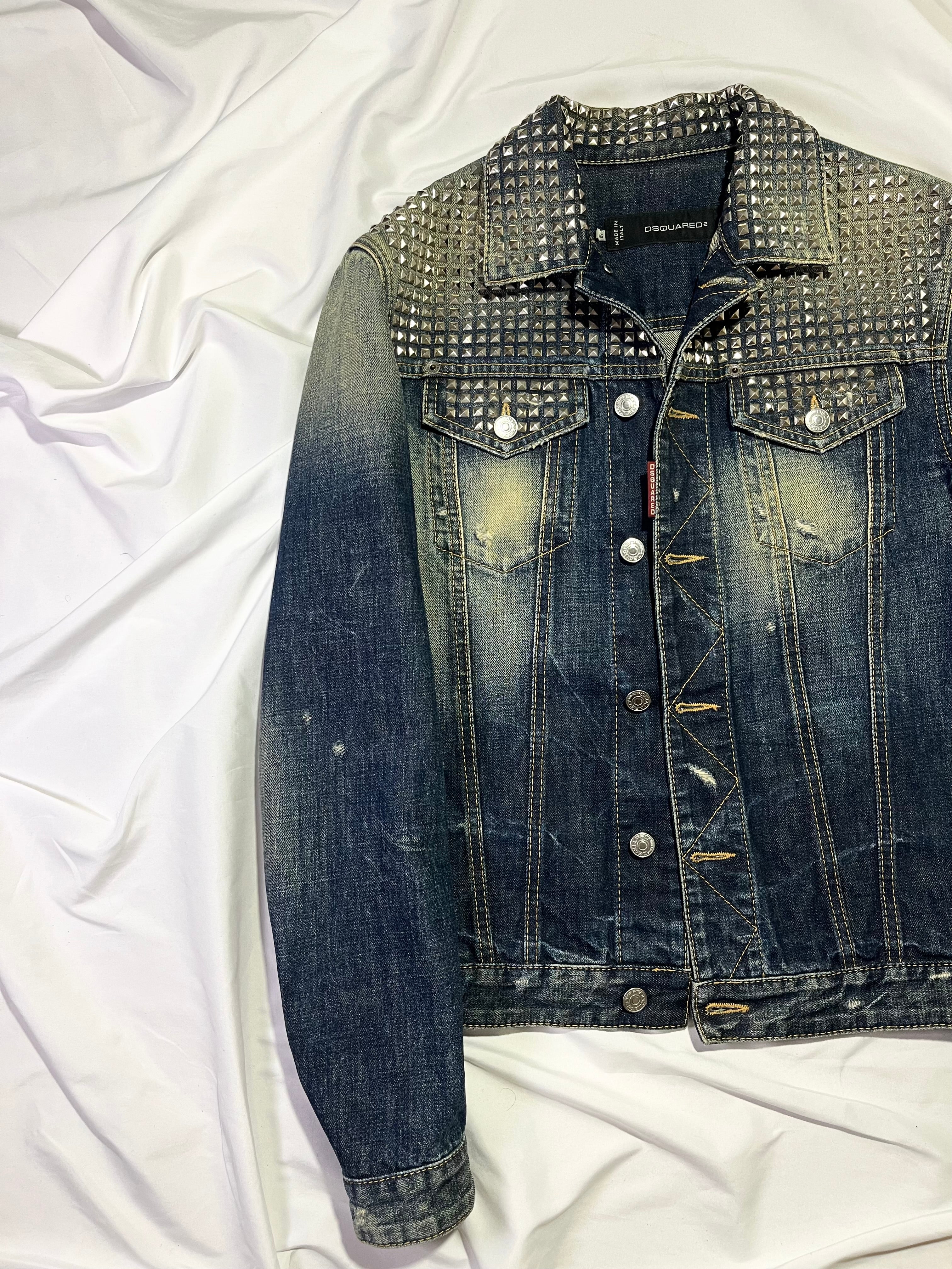 DSQUARED2 STUDDED DENIM TRUCKER JACKET IN SIZE 46