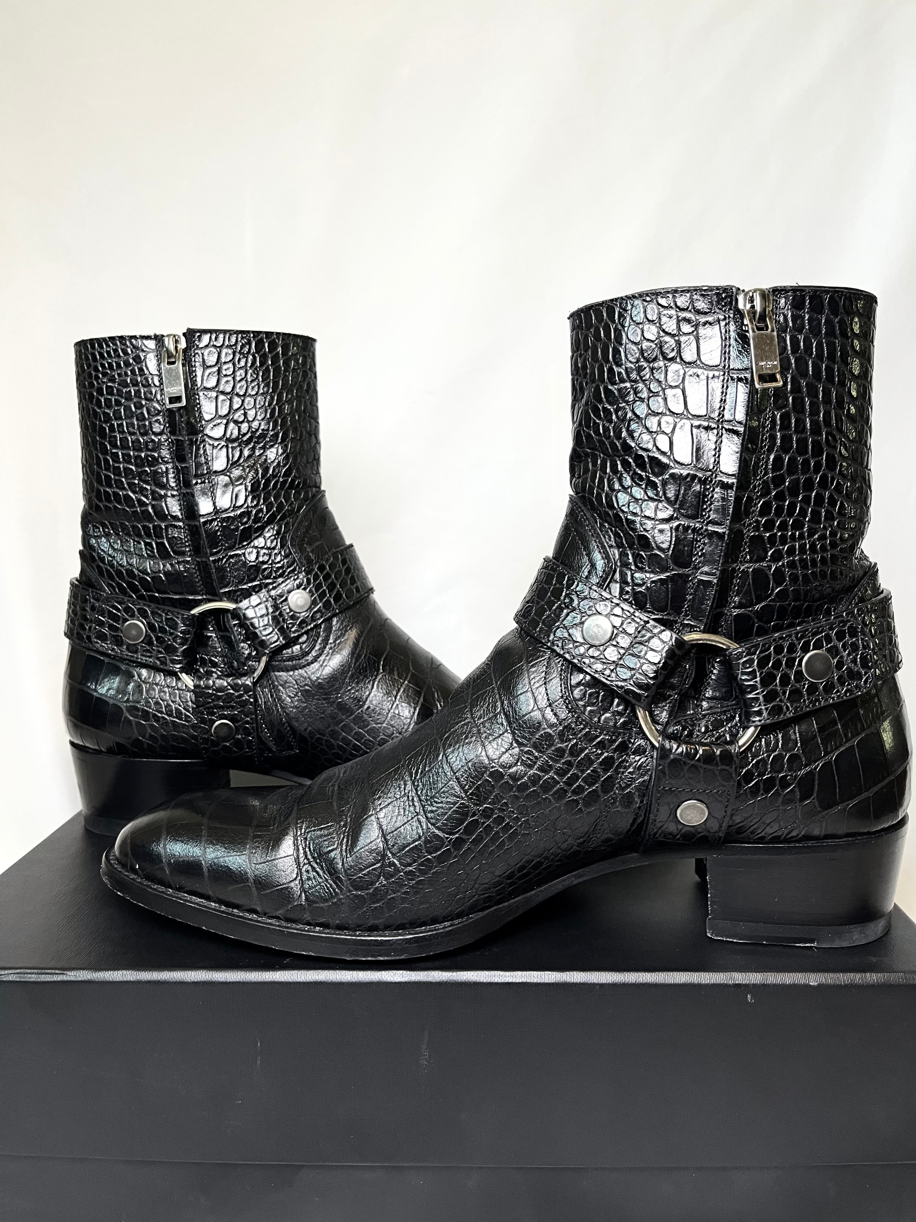 SAINT LAURENT PARIS CROCODILE LEATHER "WYATT" 40MM HARNESS BOOTS