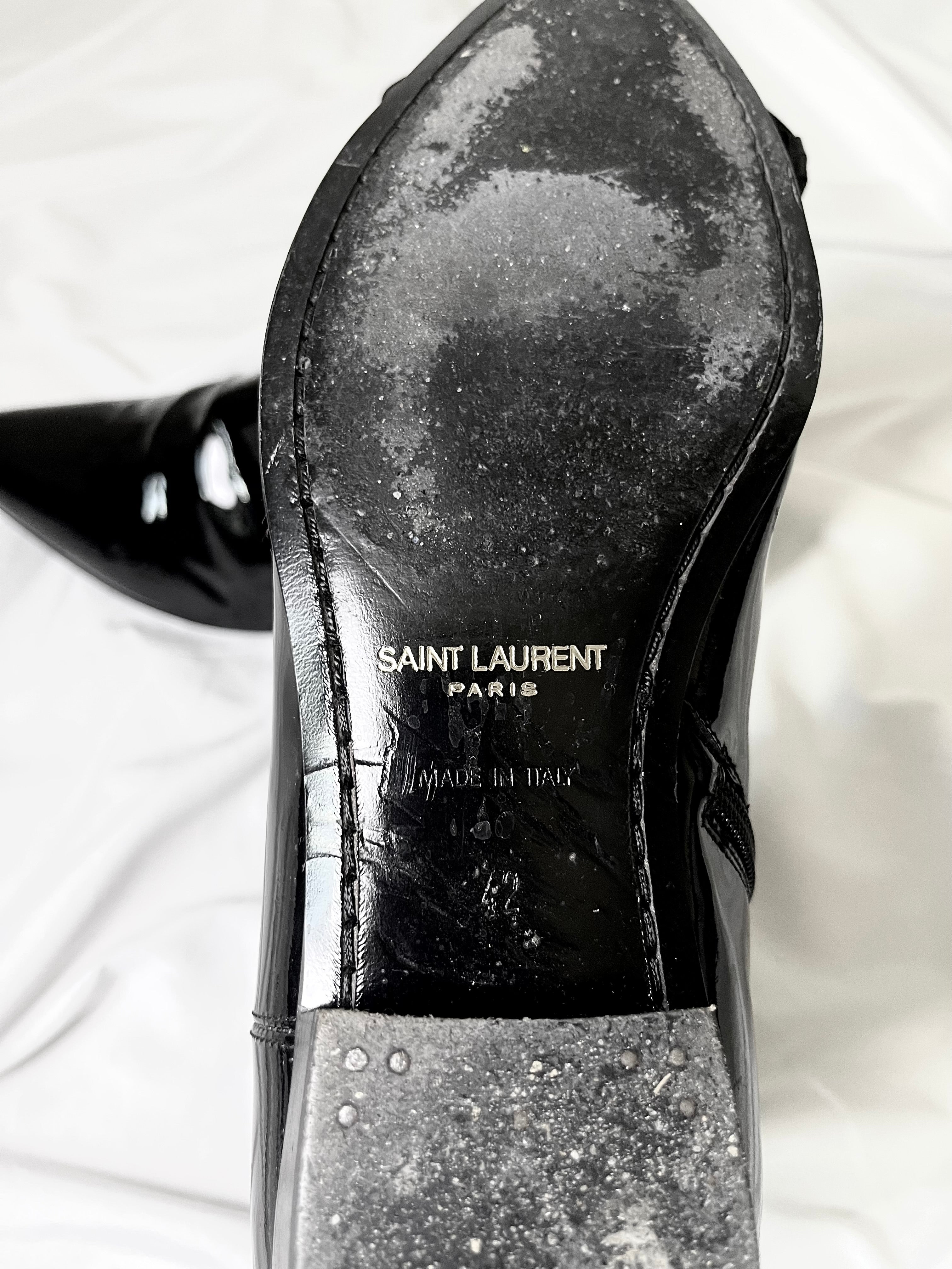SAINT LAURENT PARIS PATENT LEATHER GLOSSY BOOTS IN 42