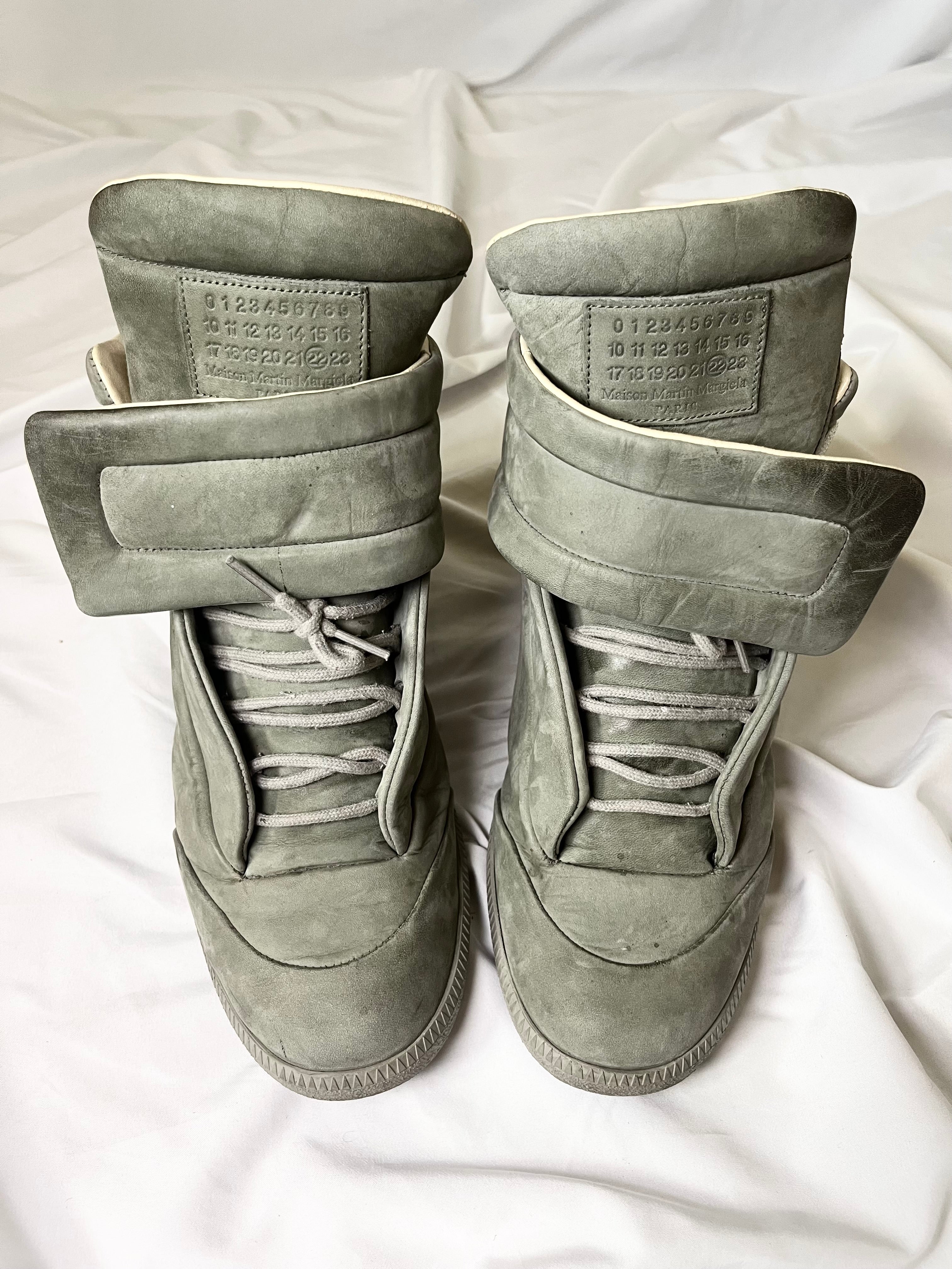 MAISON MARTIN MARGIELA  2012 FUTURE HIGH OLIVE GREEN SUEDE FIRST RELEASE