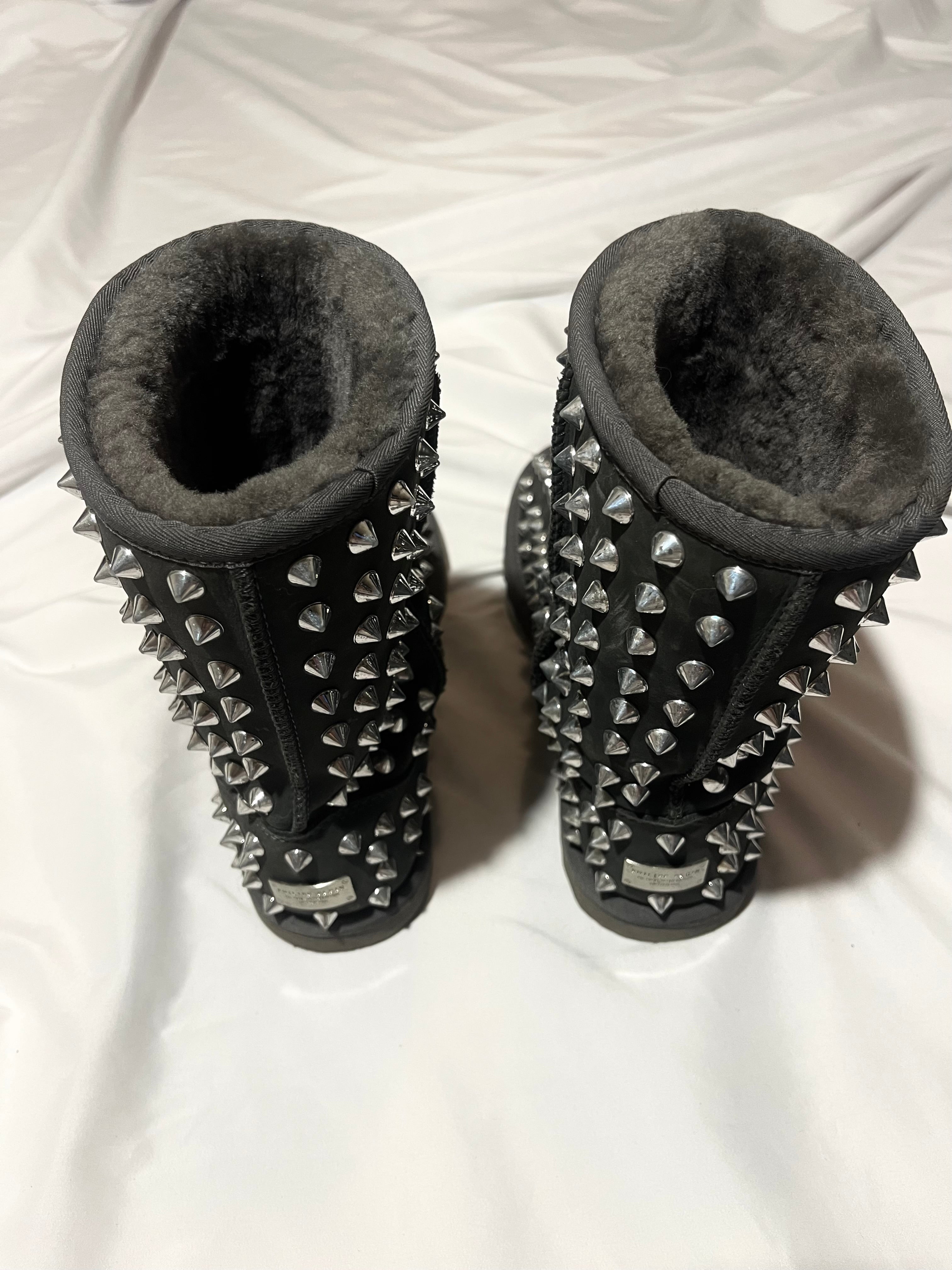 PHILIPP PLEIN SPIKED UGG SILVER/GRAY