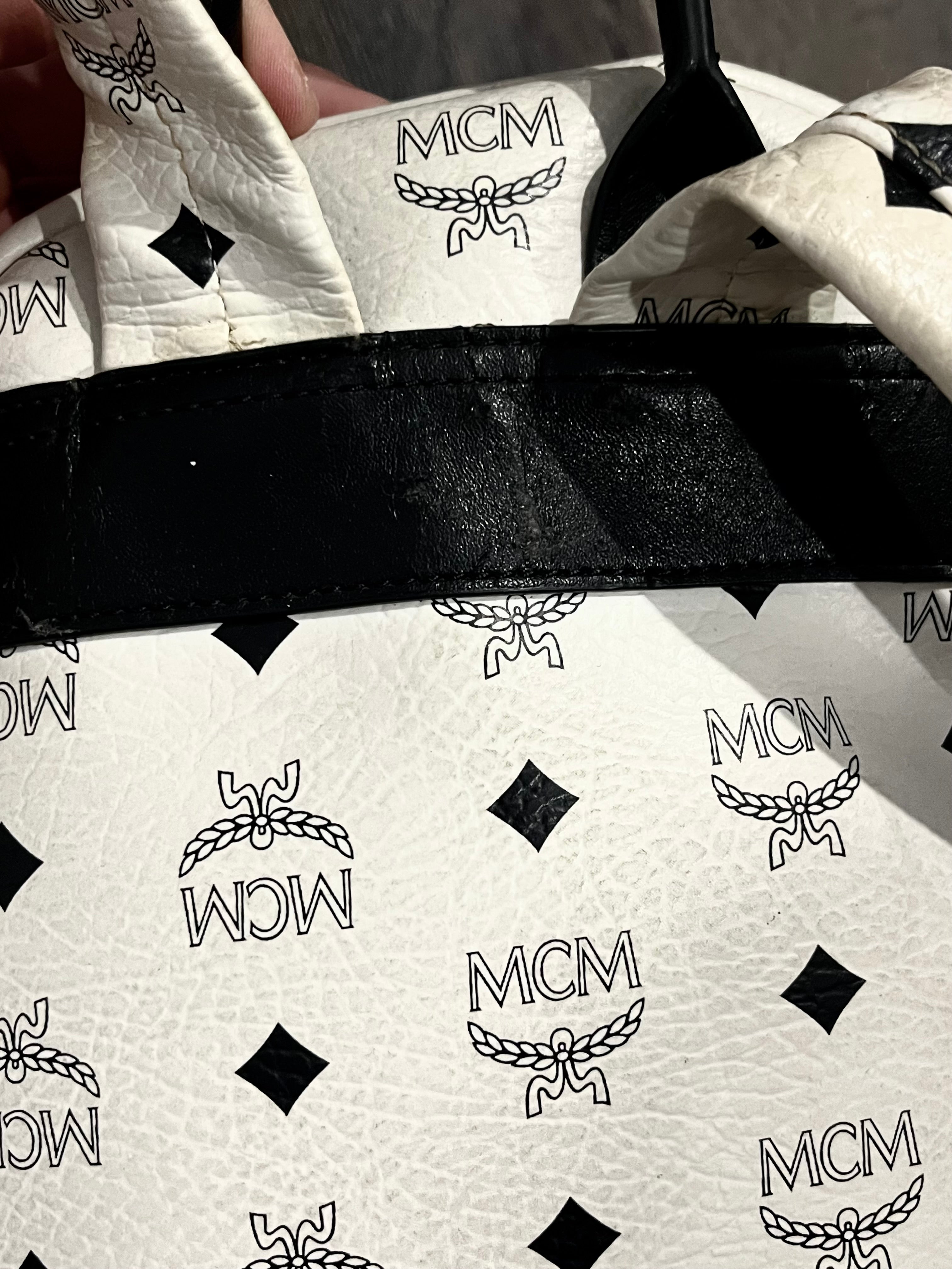 MCM WHITE LEATHER BACKPACK UNION JACK GOLDEN HARDWARE MINI VERSION