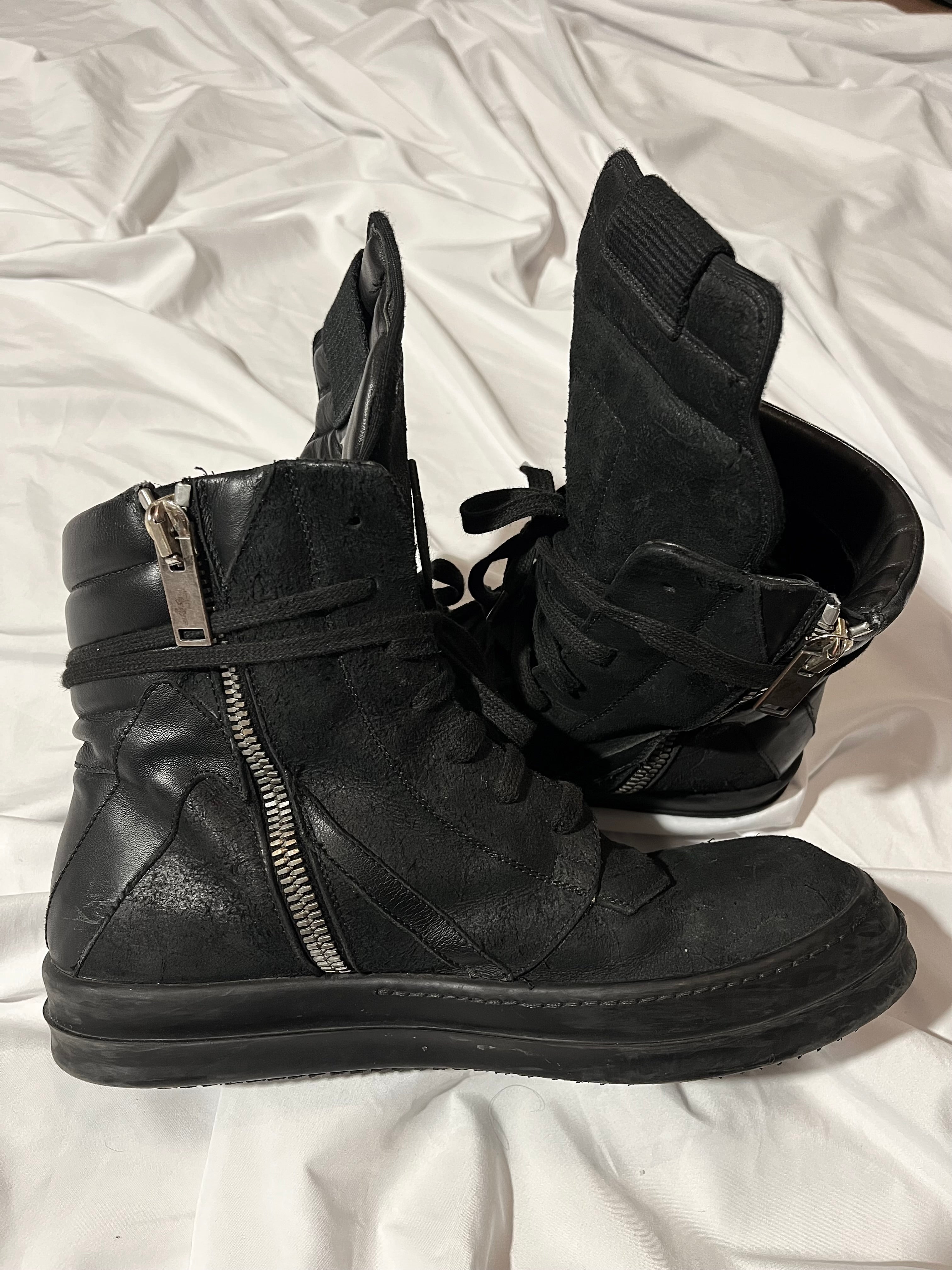 RICK OWENS FW13 'PLINTH' TRIPLE BLACK BLISTERED LEATHER GEOBASKETS