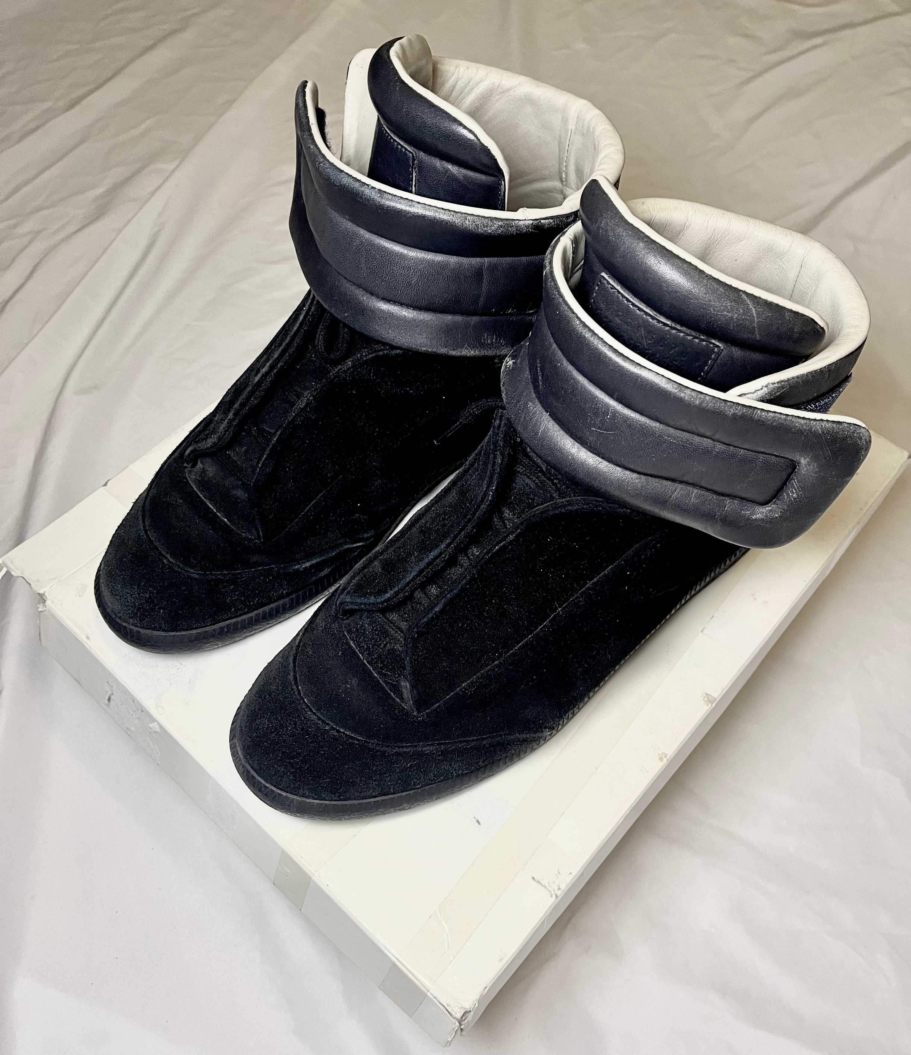 MAISON MARGIELA NAVY SUEDE/LEATHER