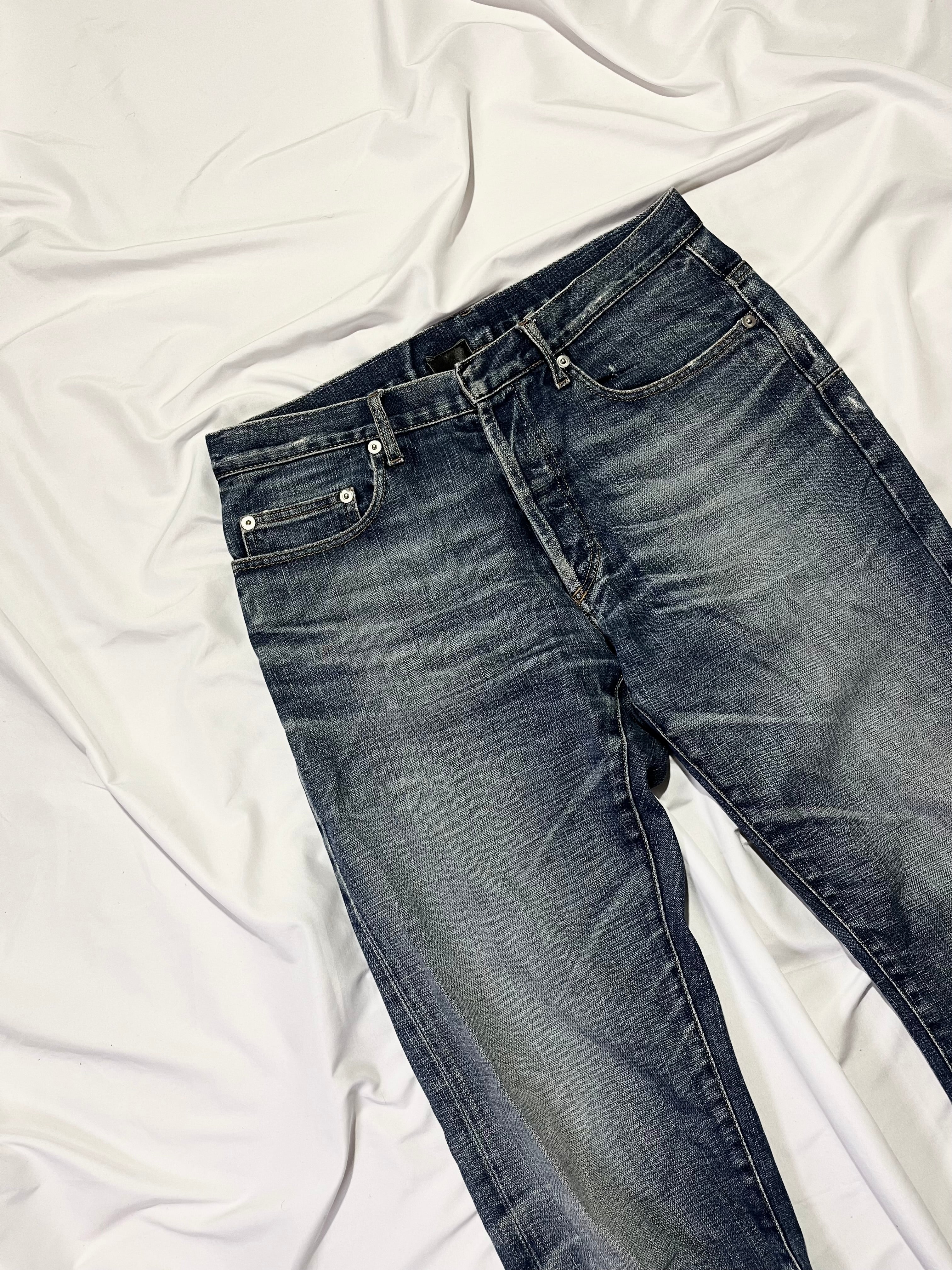 DIOR SS06 BLUE WASHED BOOTCUT DENIM BY HEDI SLIMANE IN W29