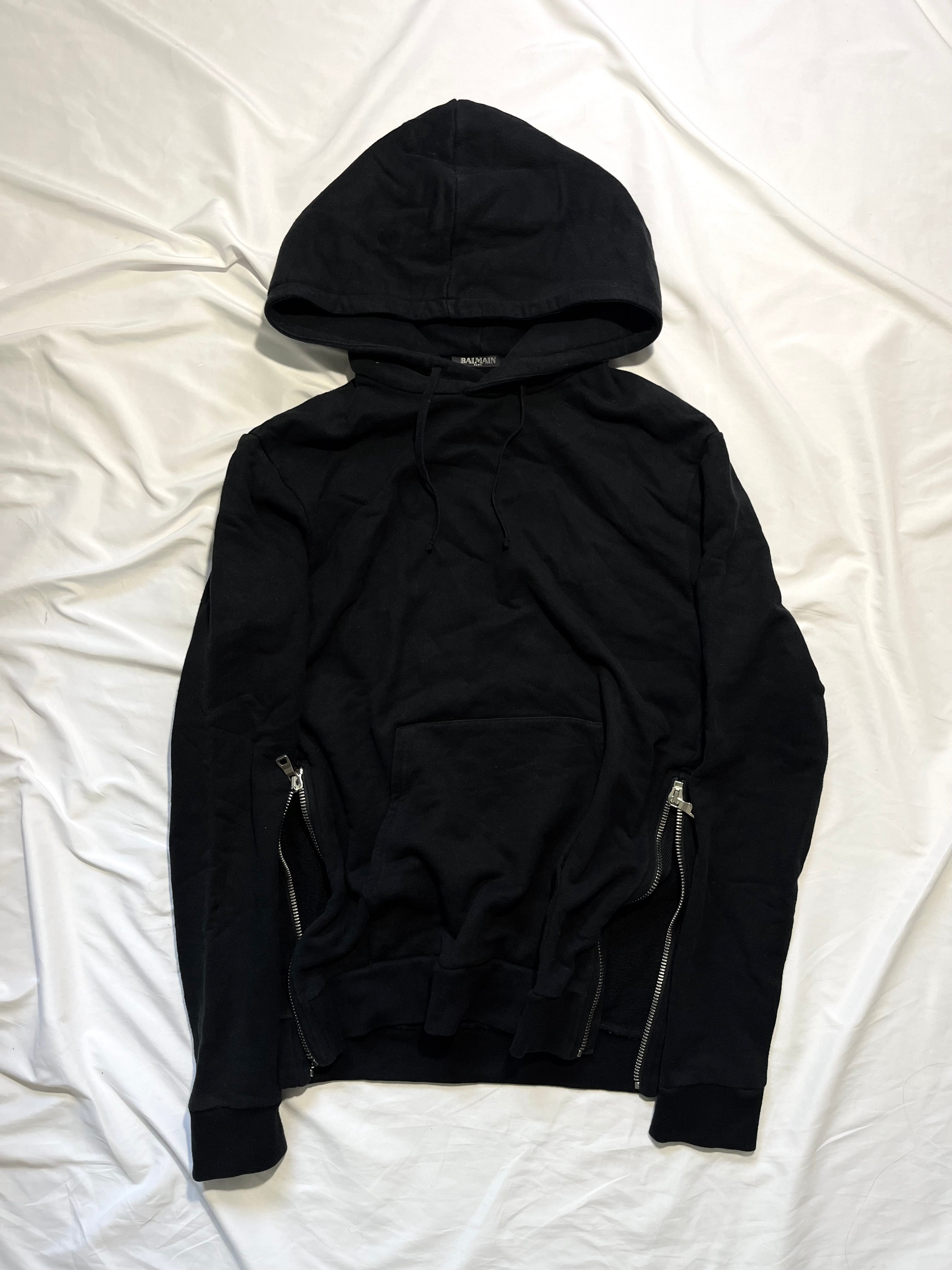 BALMAIN BLACK LATERAL ZIPPER HOODIE BY OLIVIER ROUSTEING SIZE S