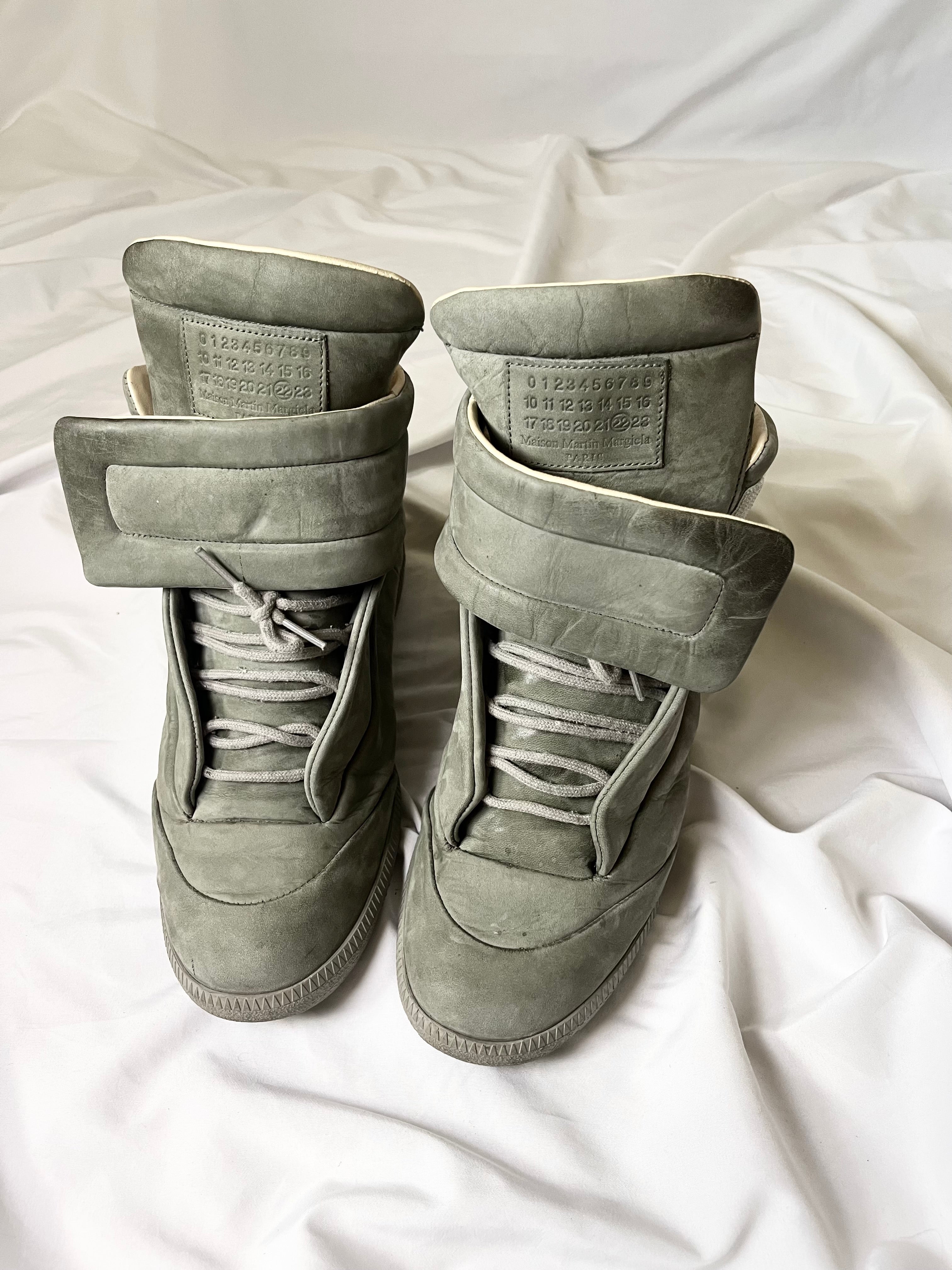 MAISON MARTIN MARGIELA  2012 FUTURE HIGH OLIVE GREEN SUEDE FIRST RELEASE