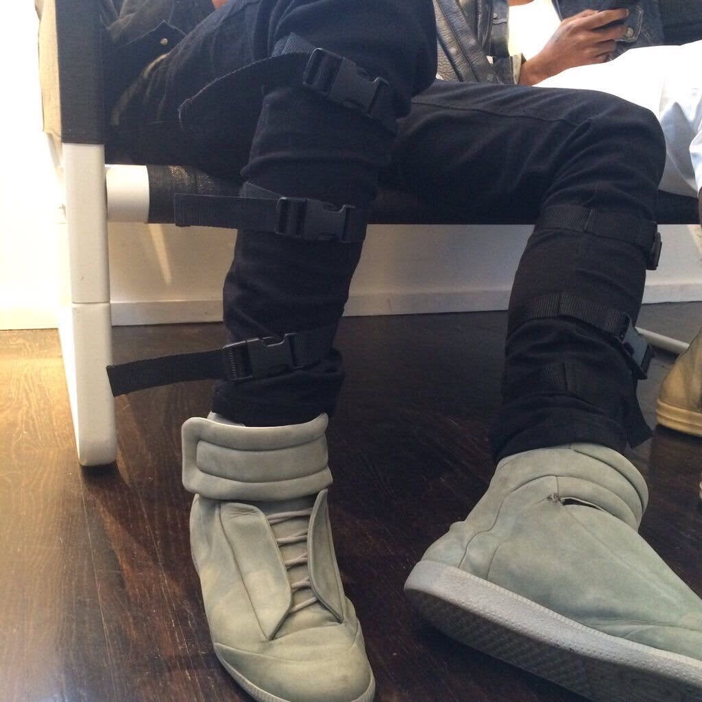 MAISON MARTIN MARGIELA  2012 FUTURE HIGH OLIVE GREEN SUEDE FIRST RELEASE