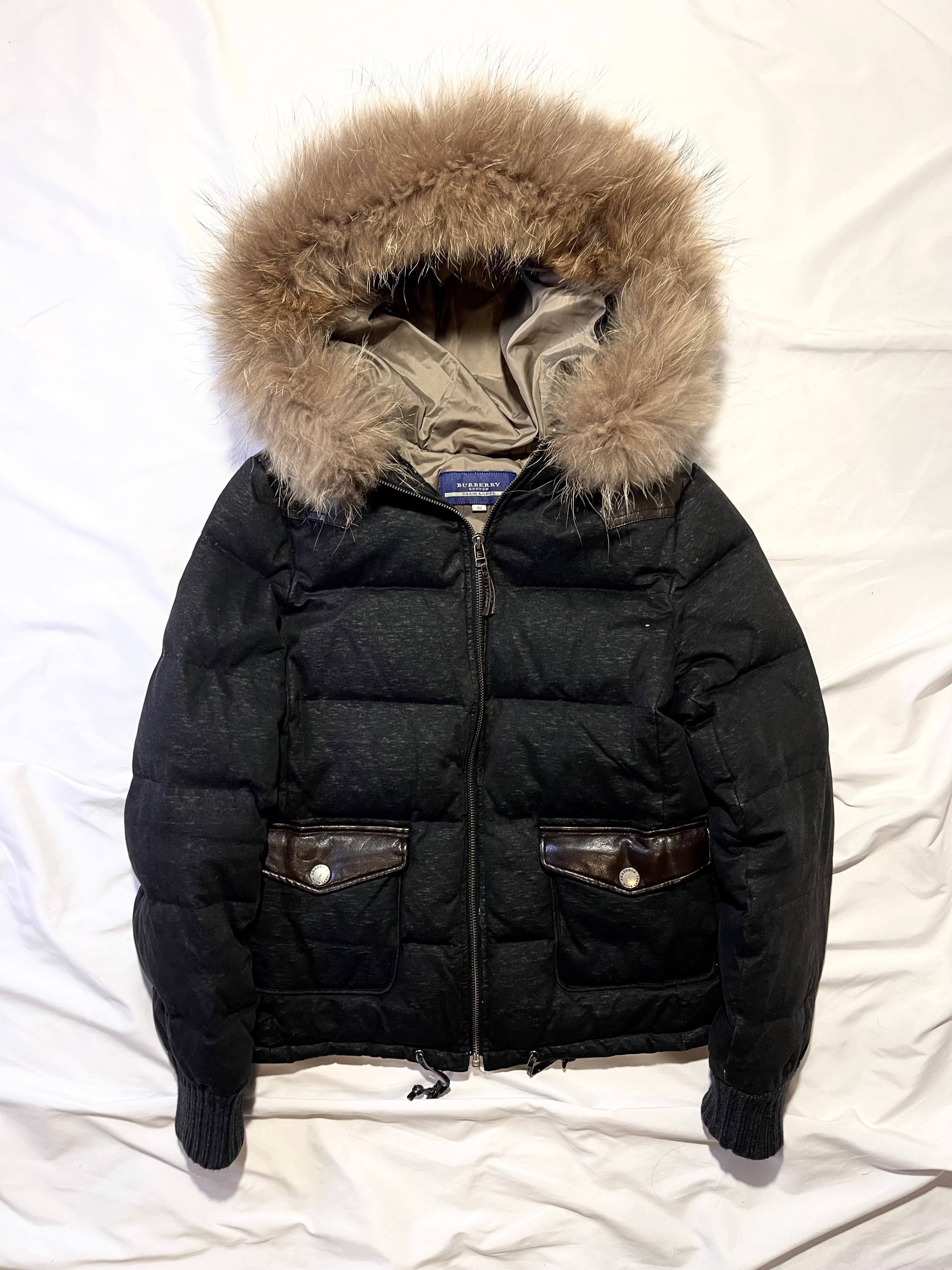 BURBERRY BLUE LABEL 2009 REAL FUR LEATHER DETAILS PUFFER DOWN JACKET