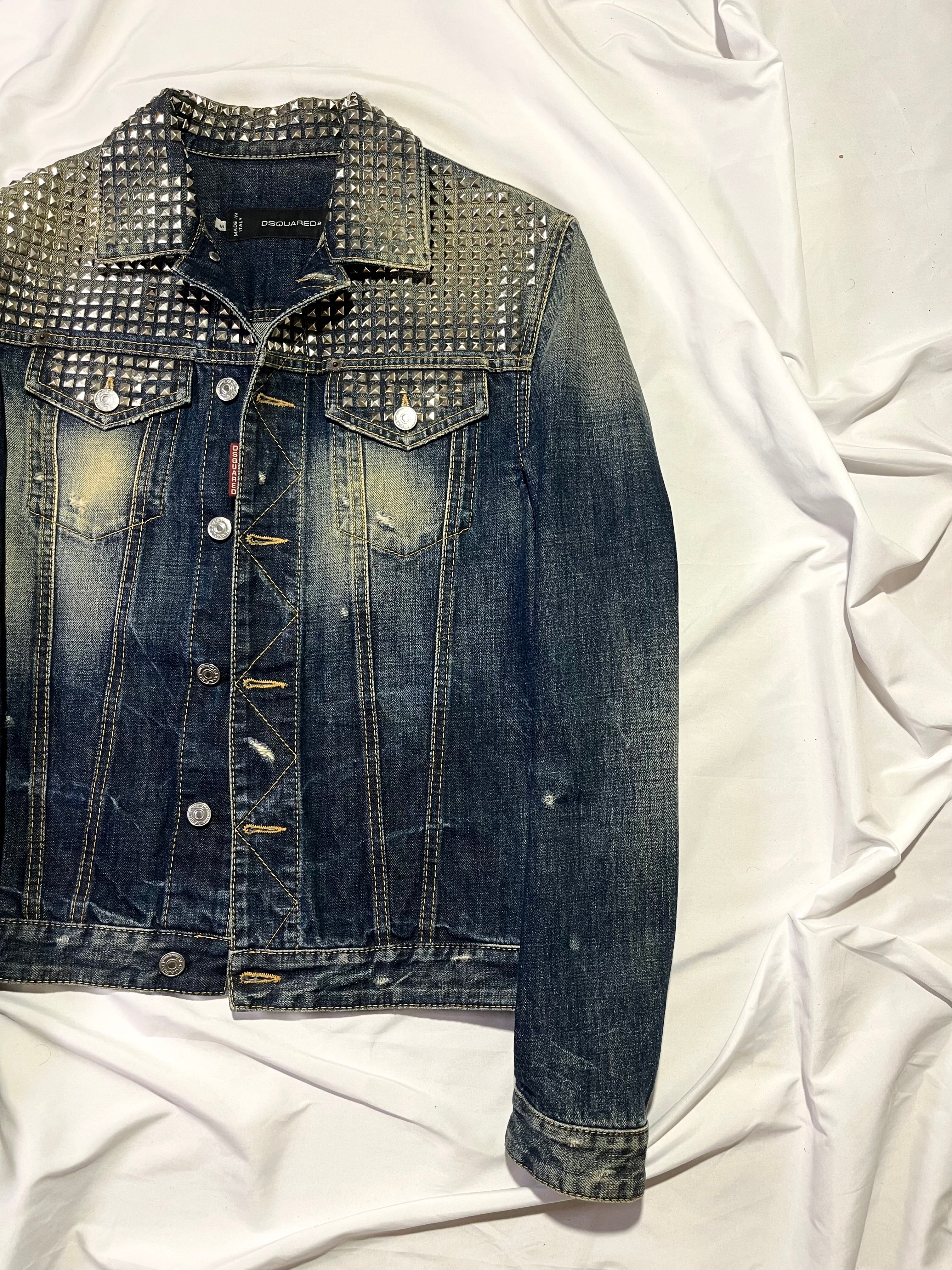 DSQUARED2 STUDDED DENIM TRUCKER JACKET IN SIZE 46