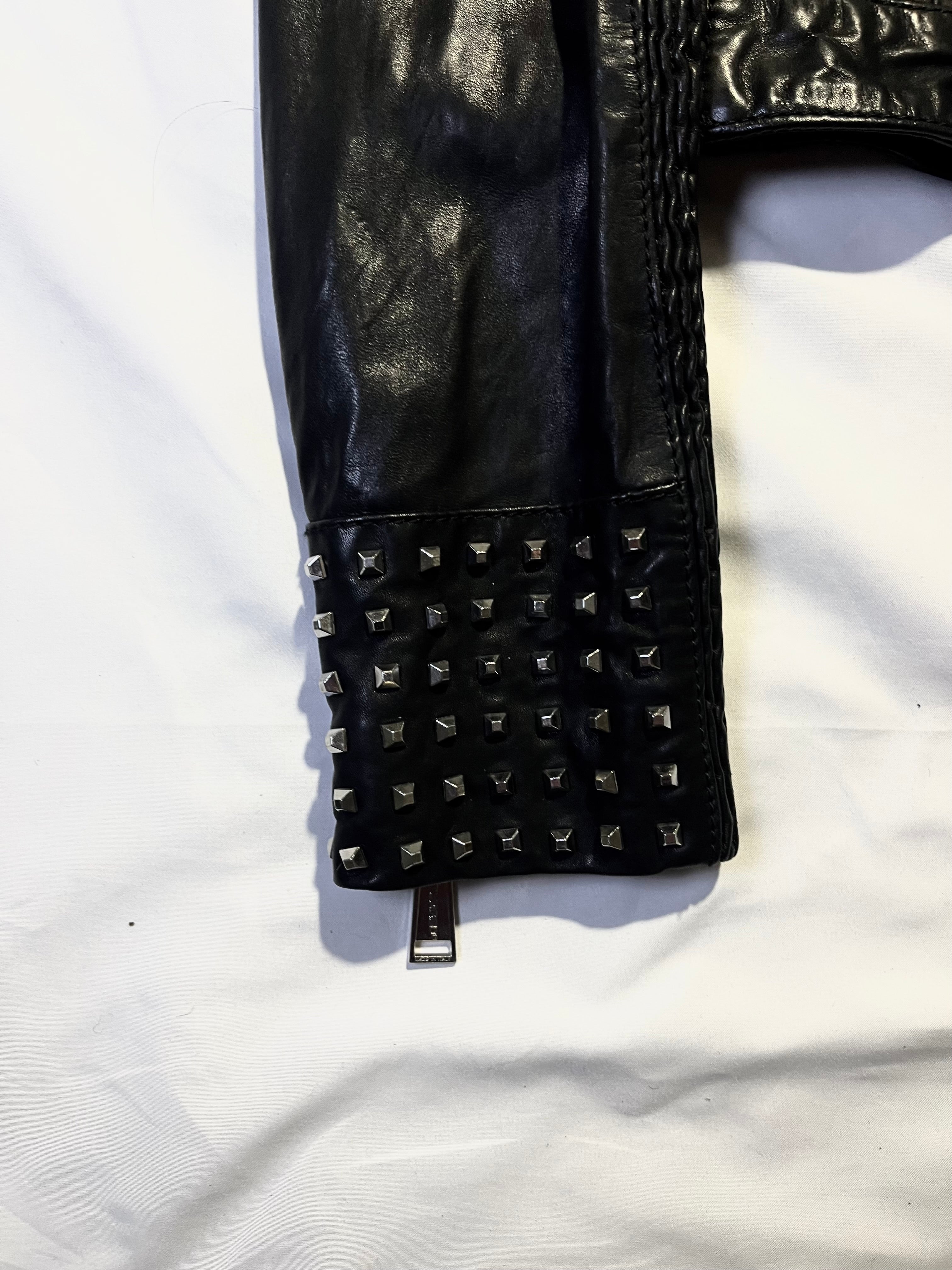 DSQUARED2 STUDDED PERFECTO BIKER LEATHER JACKET IN SIZE 40