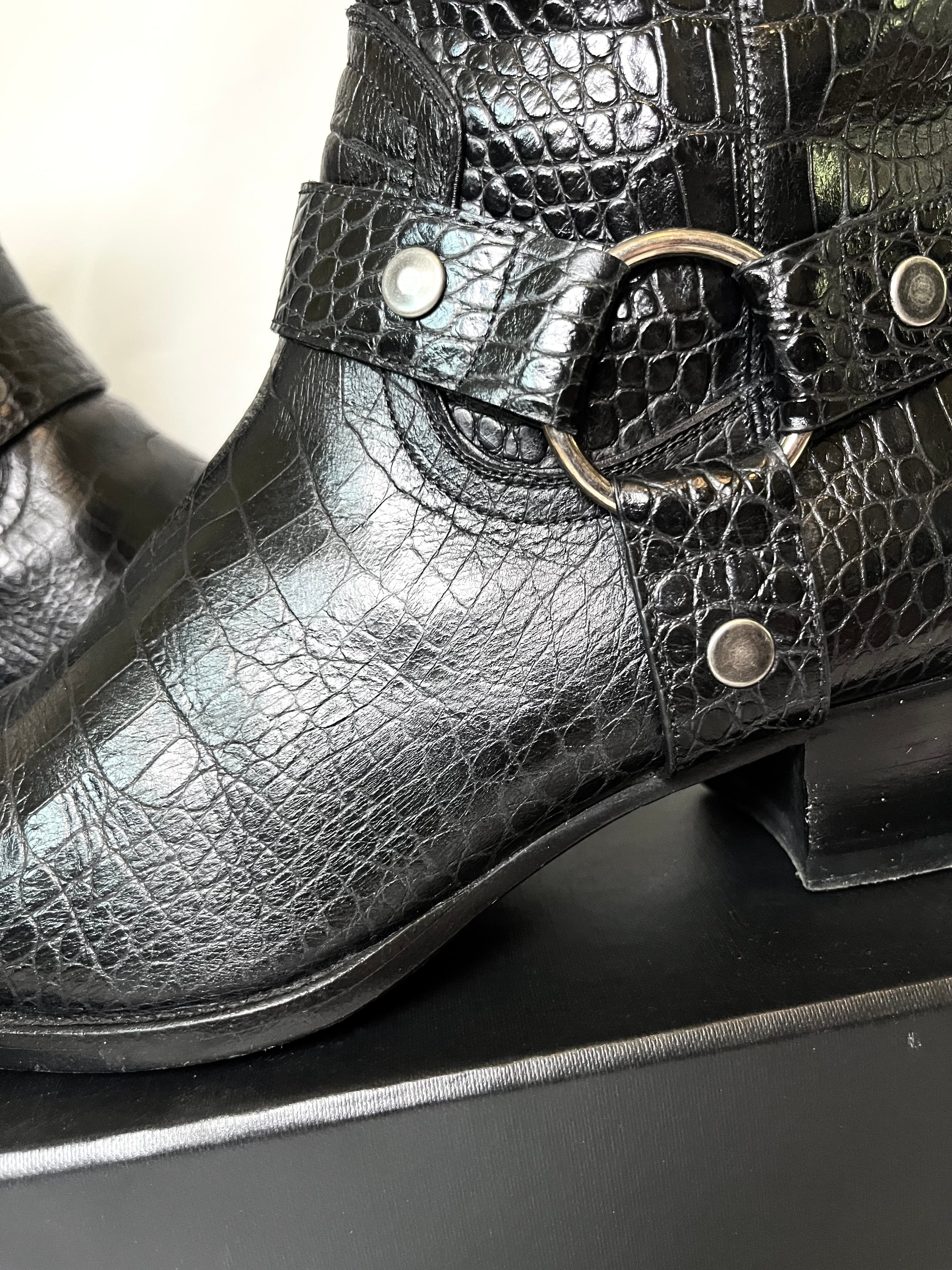 SAINT LAURENT PARIS CROCODILE LEATHER "WYATT" 40MM HARNESS BOOTS