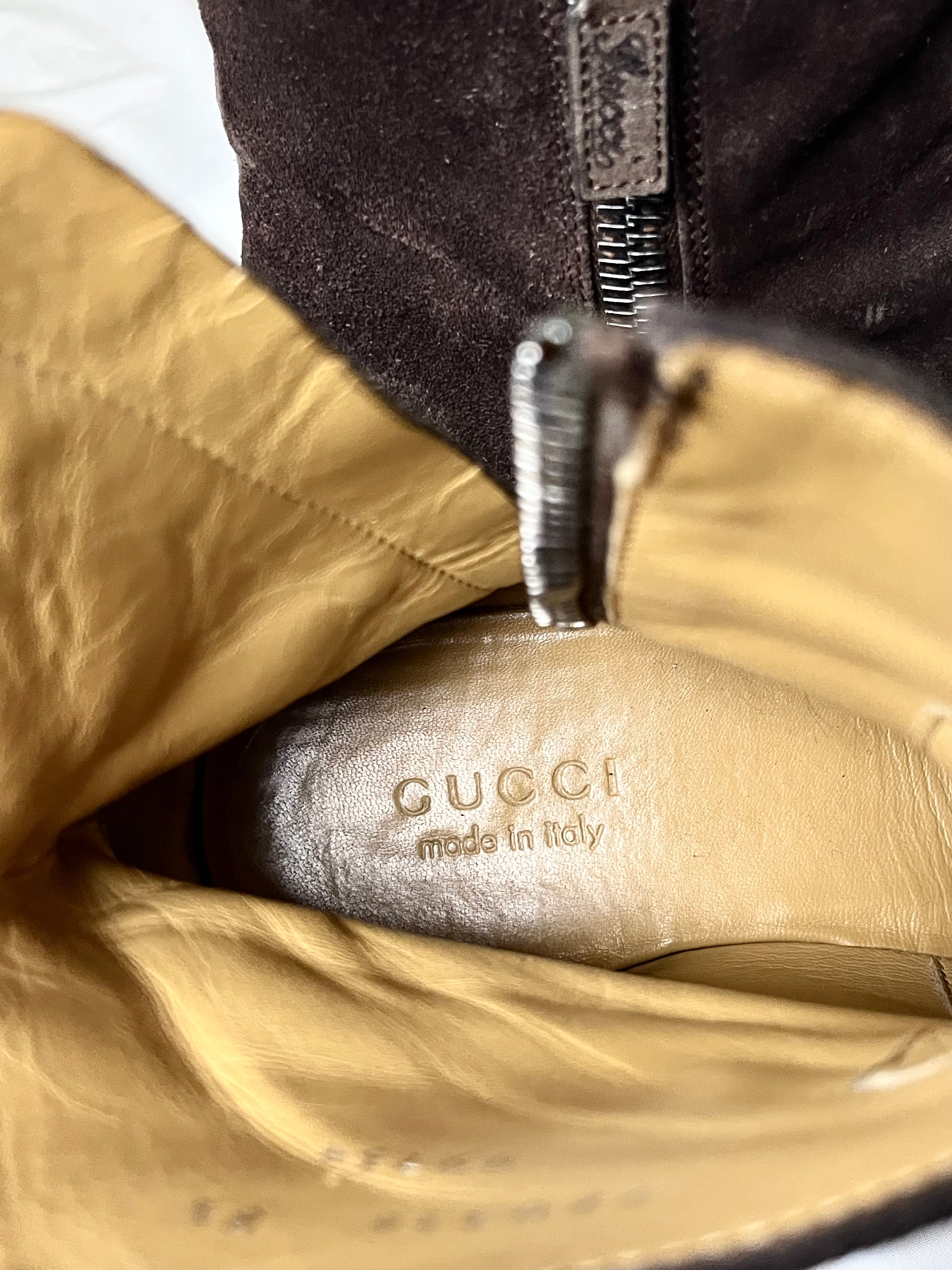 GUCCI BURGUNDY SUEDE LEATHER VINTAGE CHELSEA BOOTS