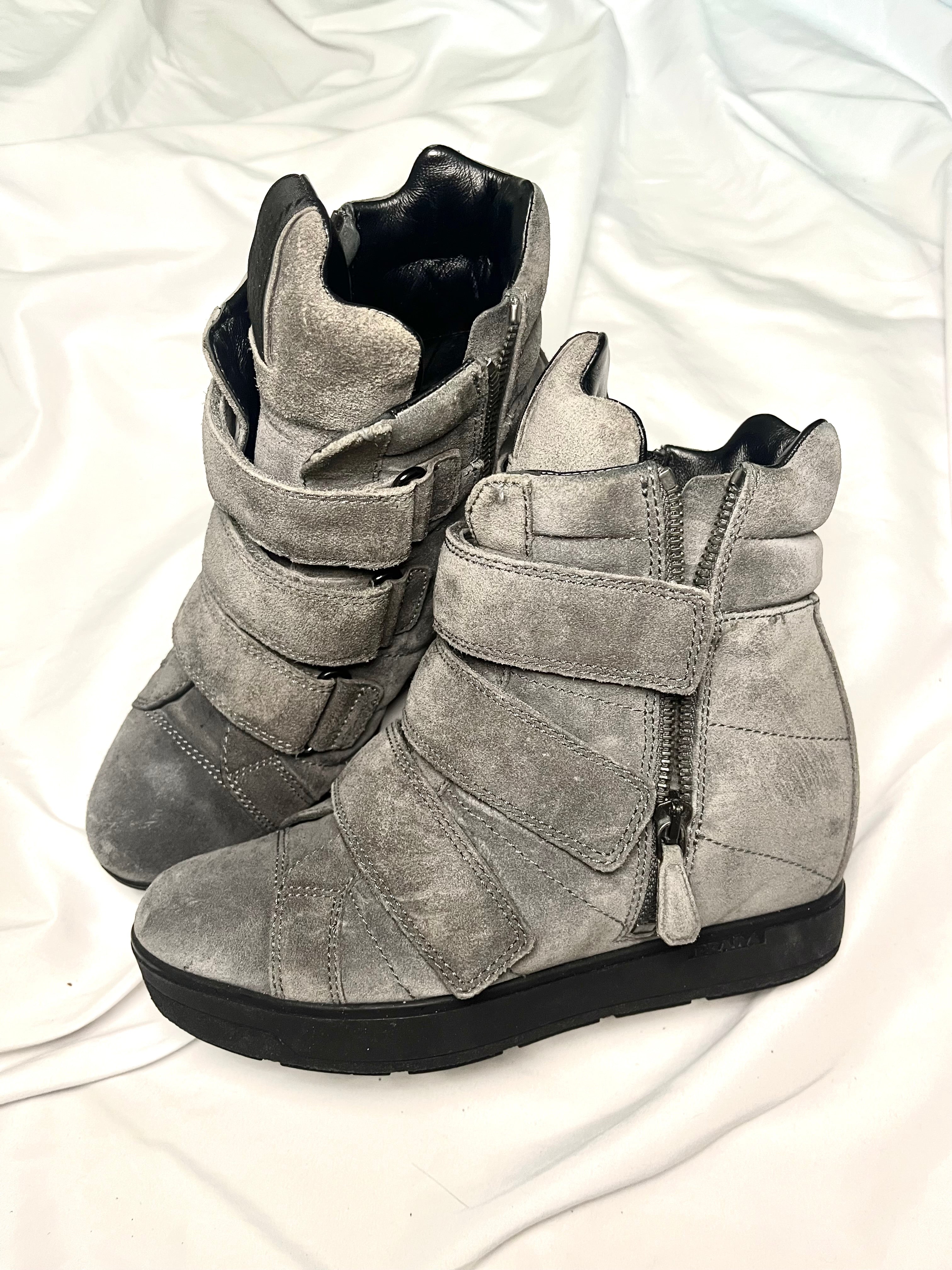 PRADA WEDGE SNEAKERS GREY SUEDE