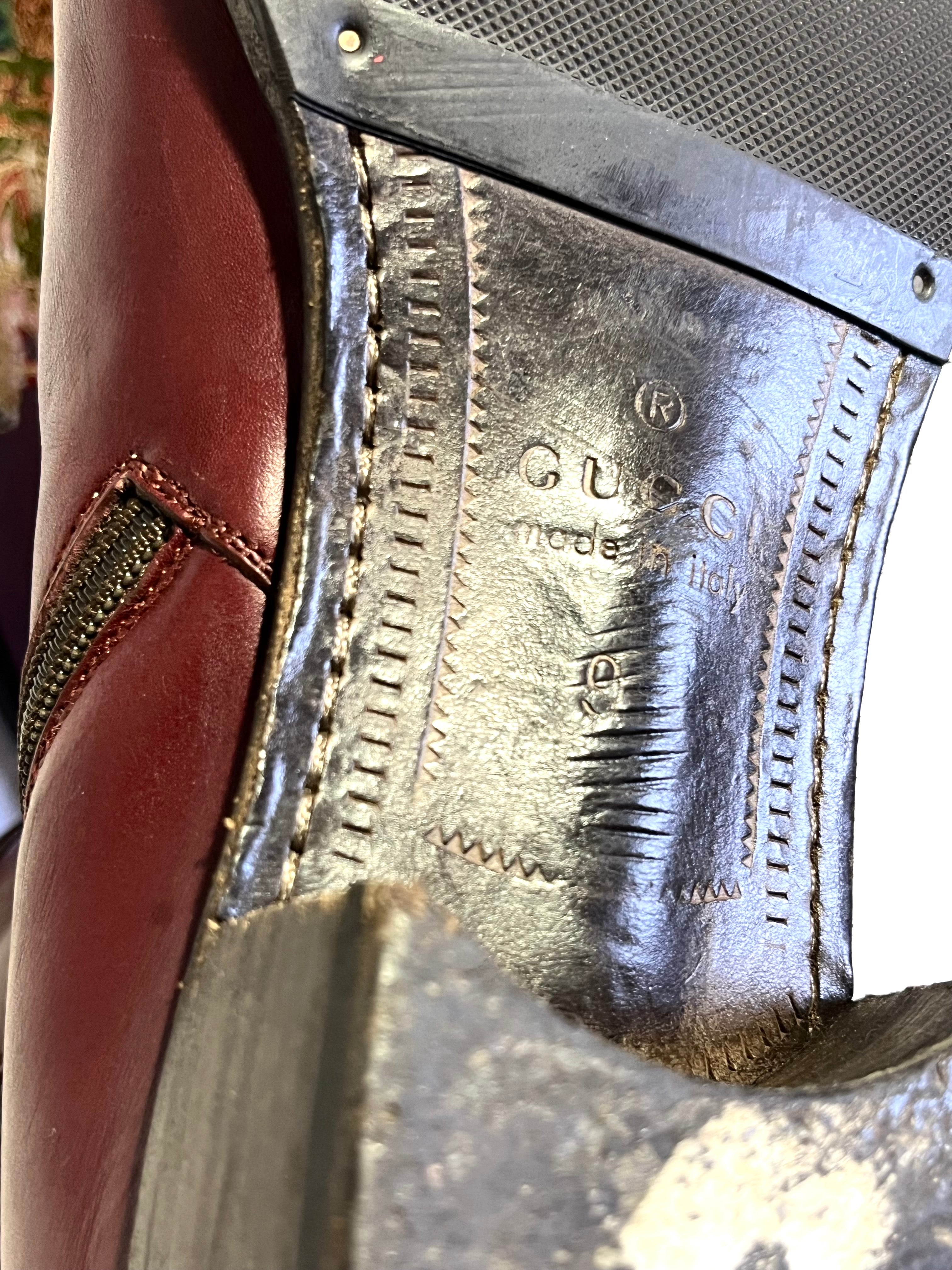GUCCI DRAGON EMBROIDERED CHELSEA BOOTS WITH LIZARD SKIN TIPS