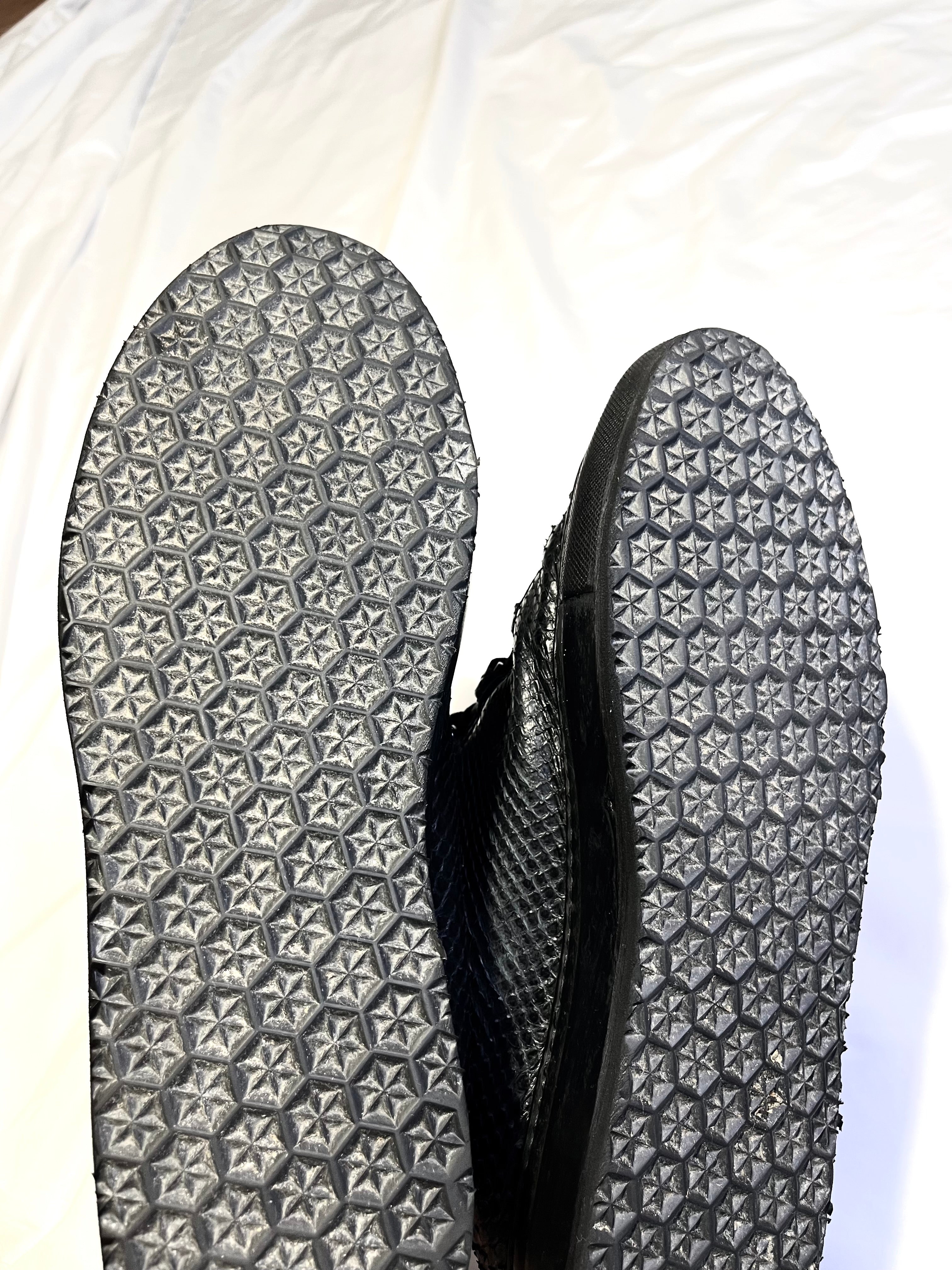 BALENCIAGA ARENA 2012 BLACK PYTHON SKIN HI-TOP SNEAKERS IN 42