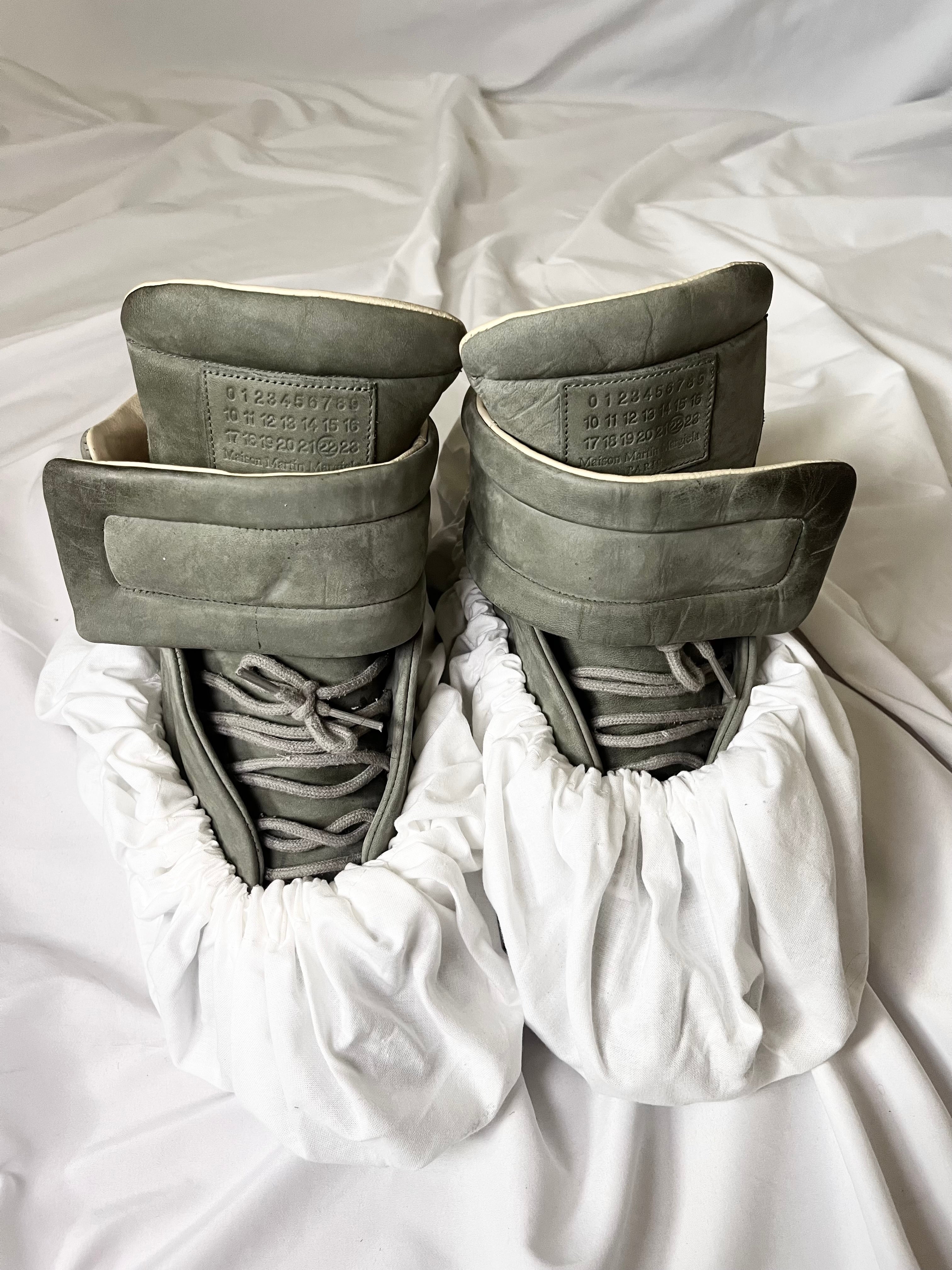 MAISON MARTIN MARGIELA  2012 FUTURE HIGH OLIVE GREEN SUEDE FIRST RELEASE
