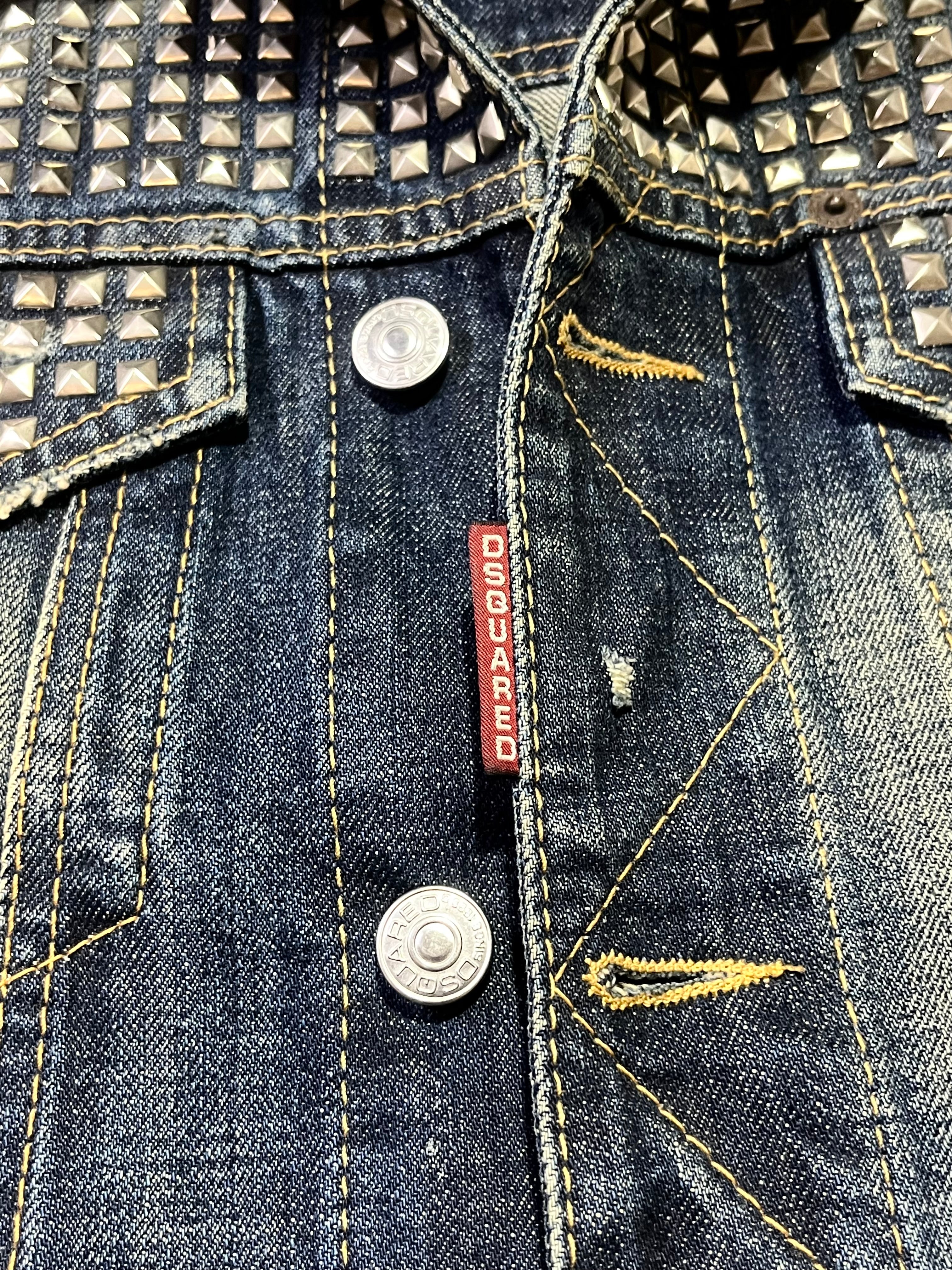 DSQUARED2 STUDDED DENIM TRUCKER JACKET IN SIZE 46