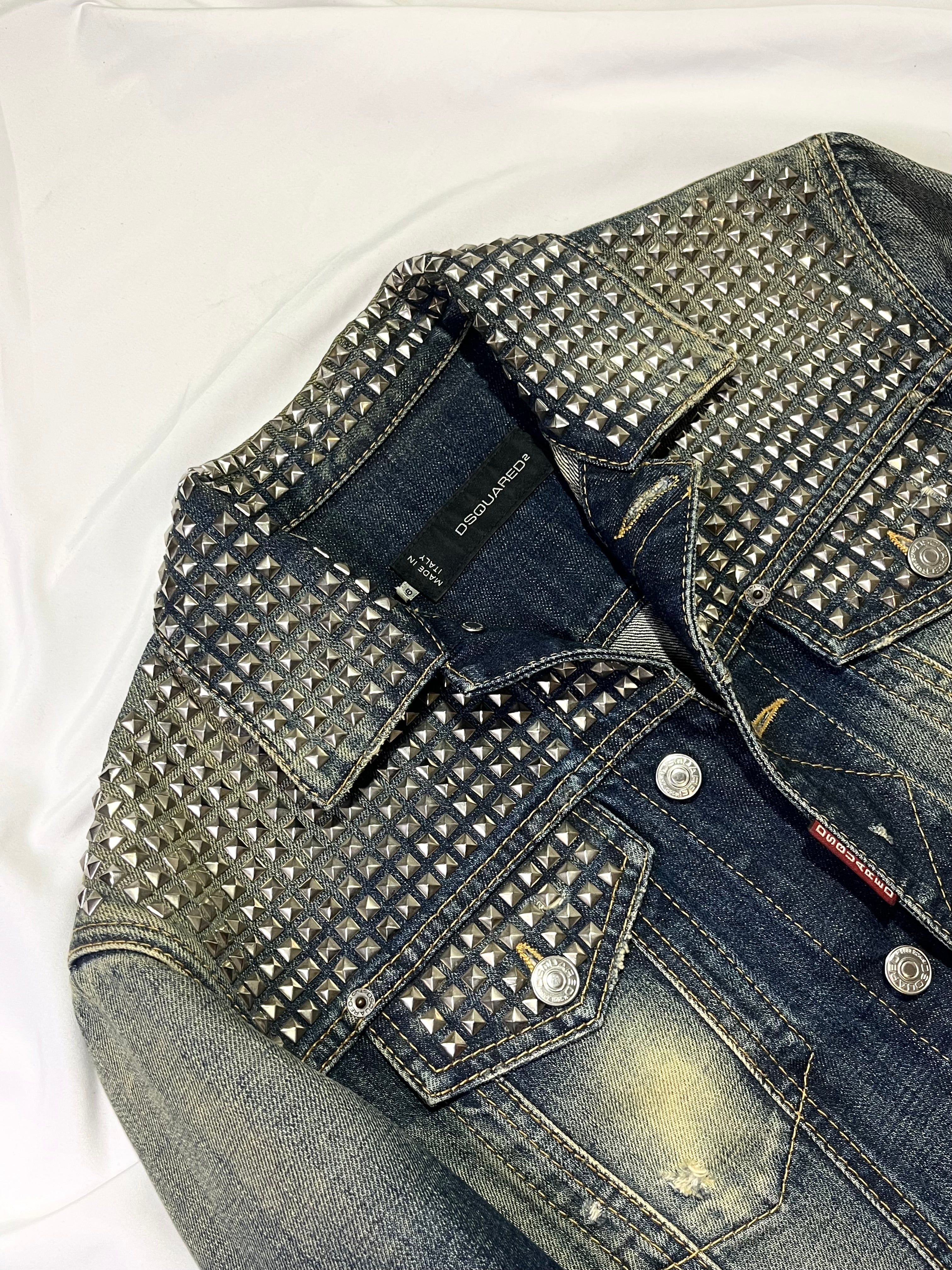 DSQUARED2 STUDDED DENIM TRUCKER JACKET IN SIZE 46