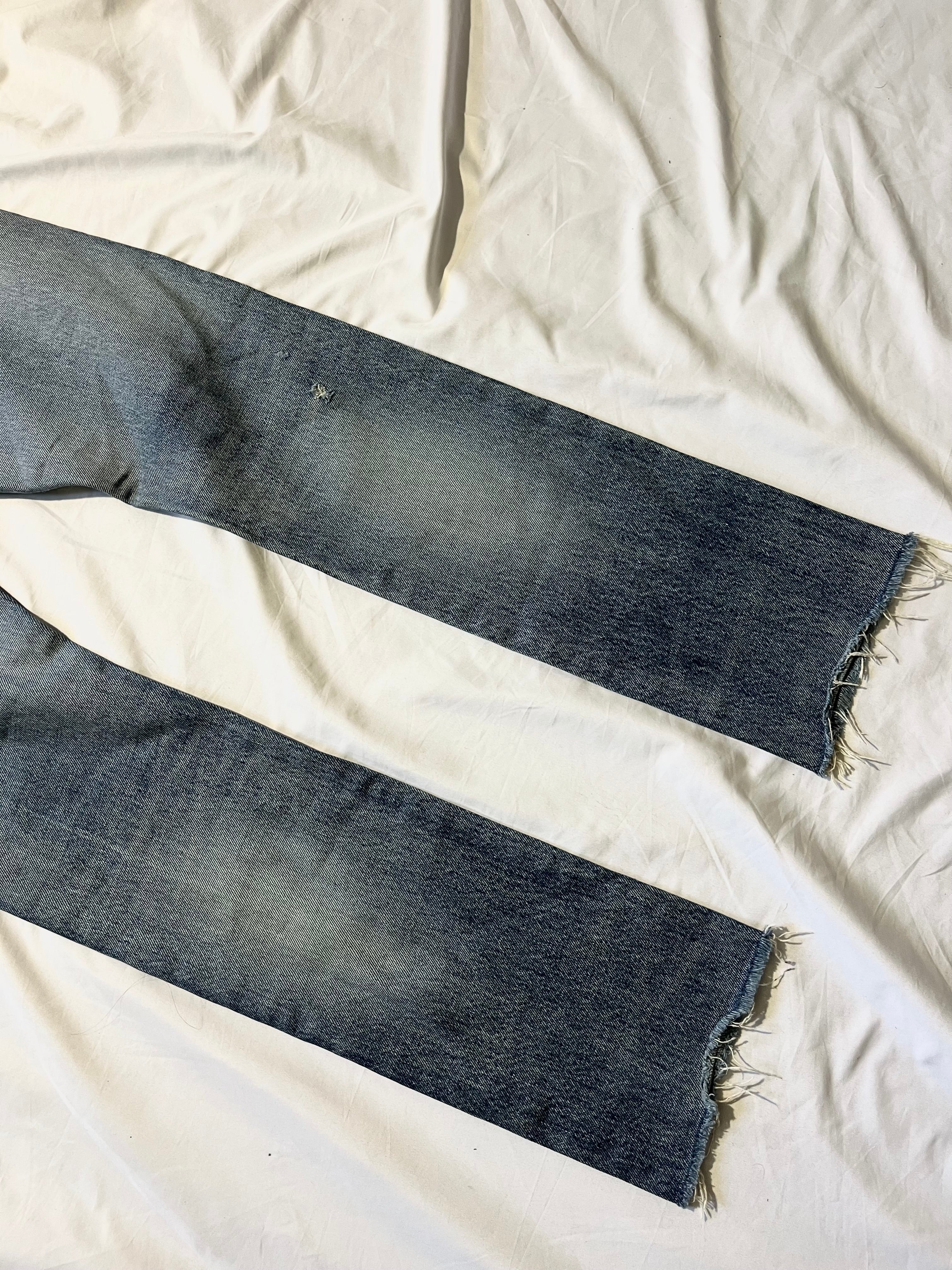 SAINT LAURENT FW19 D18 PAISLEY BANDANA DENIM BY ANTHONY VACCARELLO IN W28