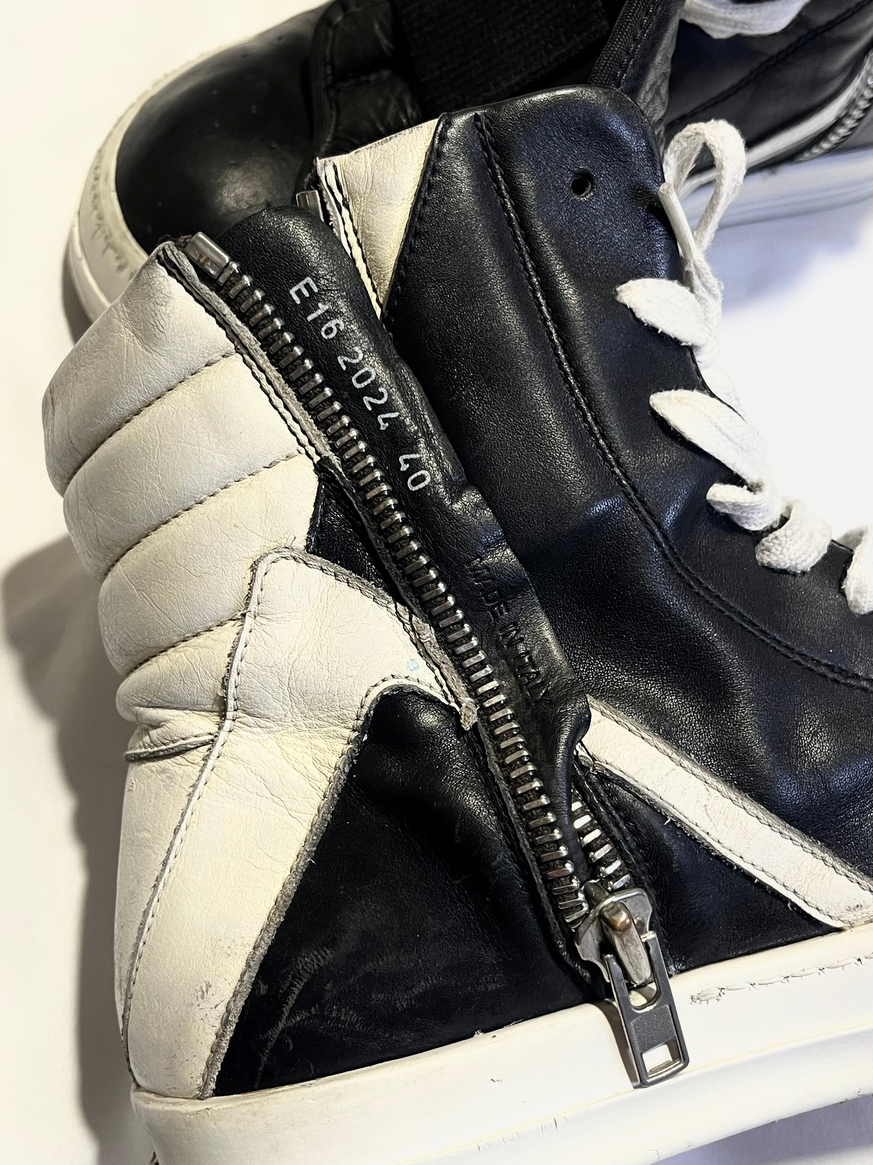 RICK OWENS FW17 'WALRUS' BLACK/MILK OG CLASSIC LEATHER GEOBASKETS